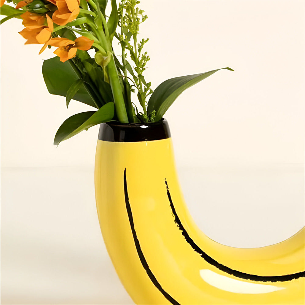 Bela Banana Vaas | Uniek Bananenvorm Design, Hoogwaardige Hars