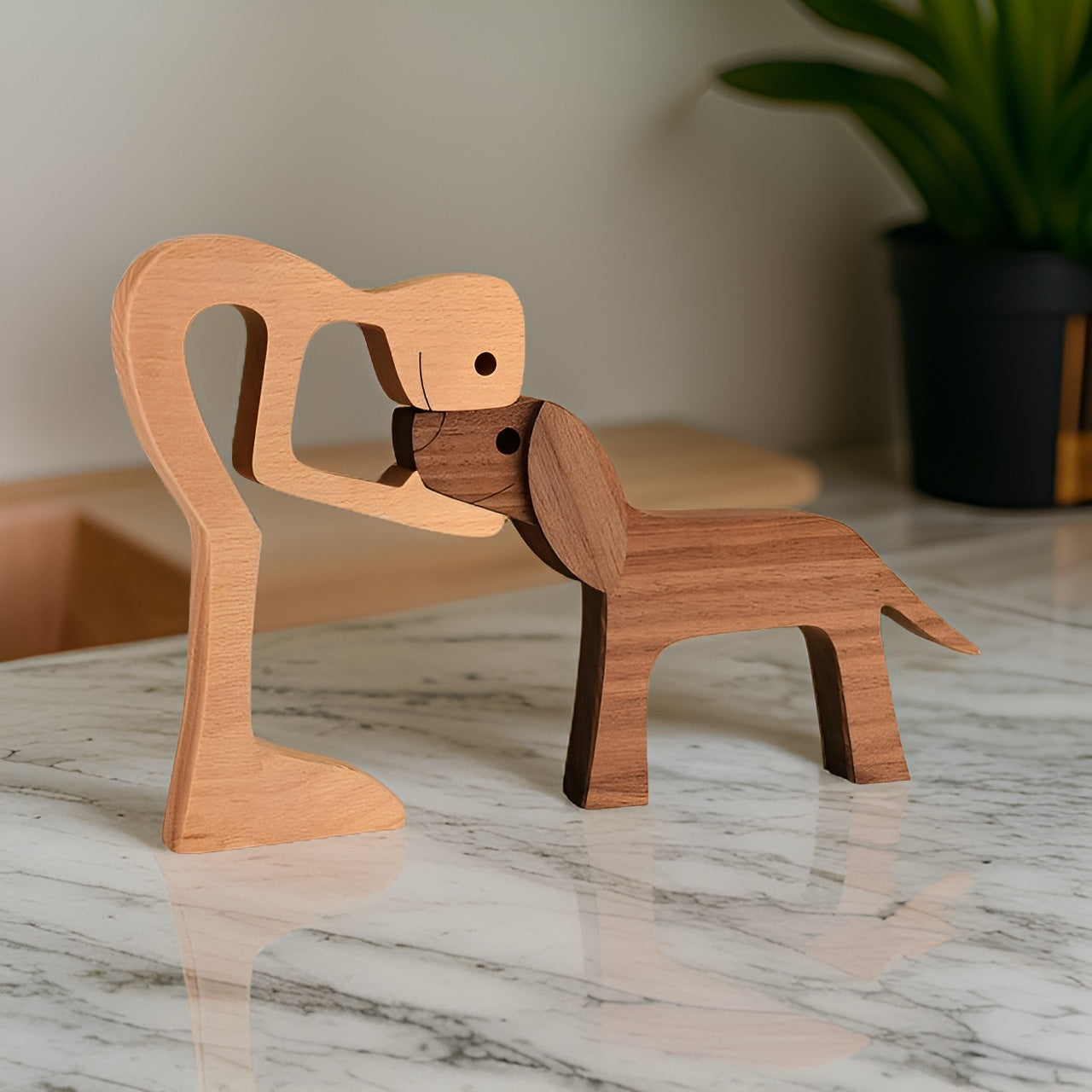 Bento Houten Sculptuur | Minimalistisch Design, Symbolisch Mens-Hond