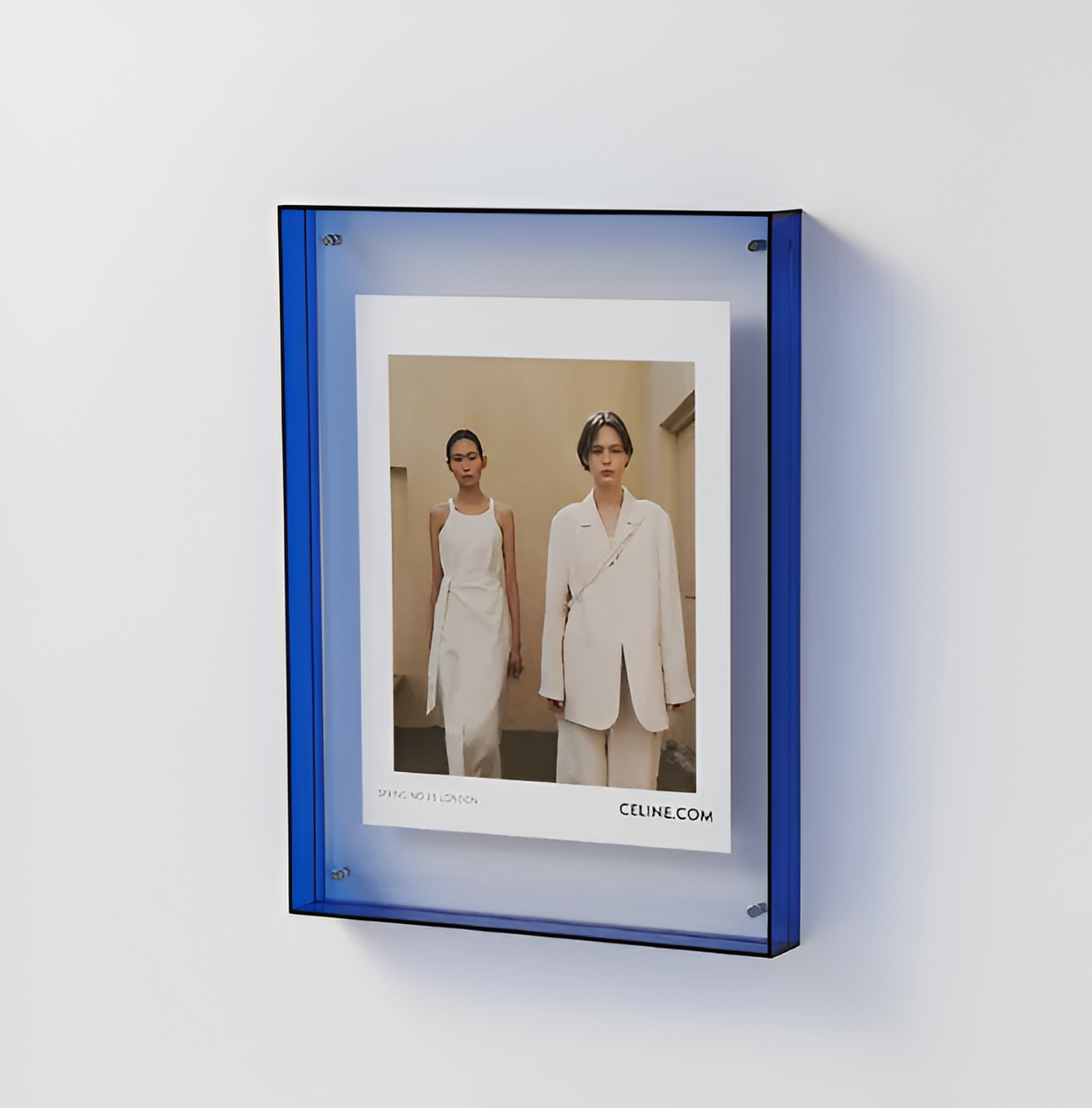 Seravina Acrylic Photo Frame | Modern Minimalist, Freestanding Display