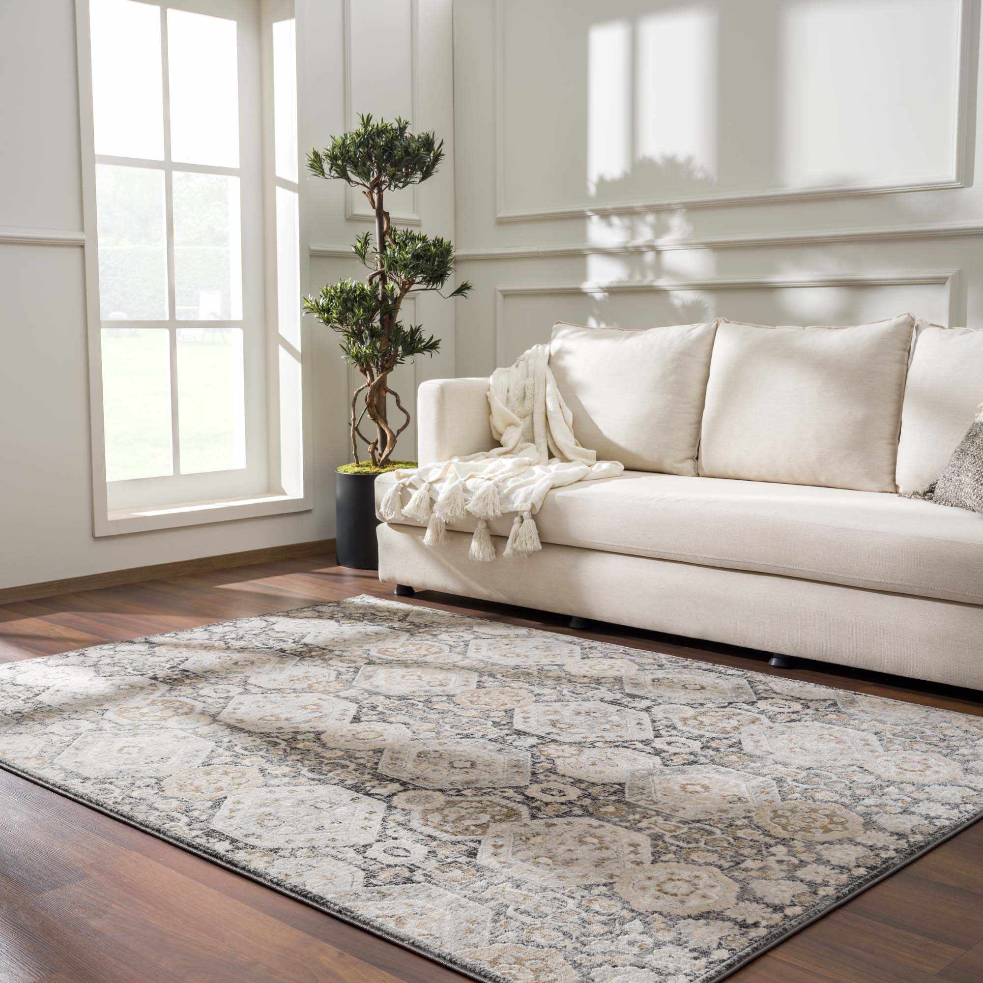 Minoan Area Rug  Traditional Machine Woven  Hexagonal Pattern