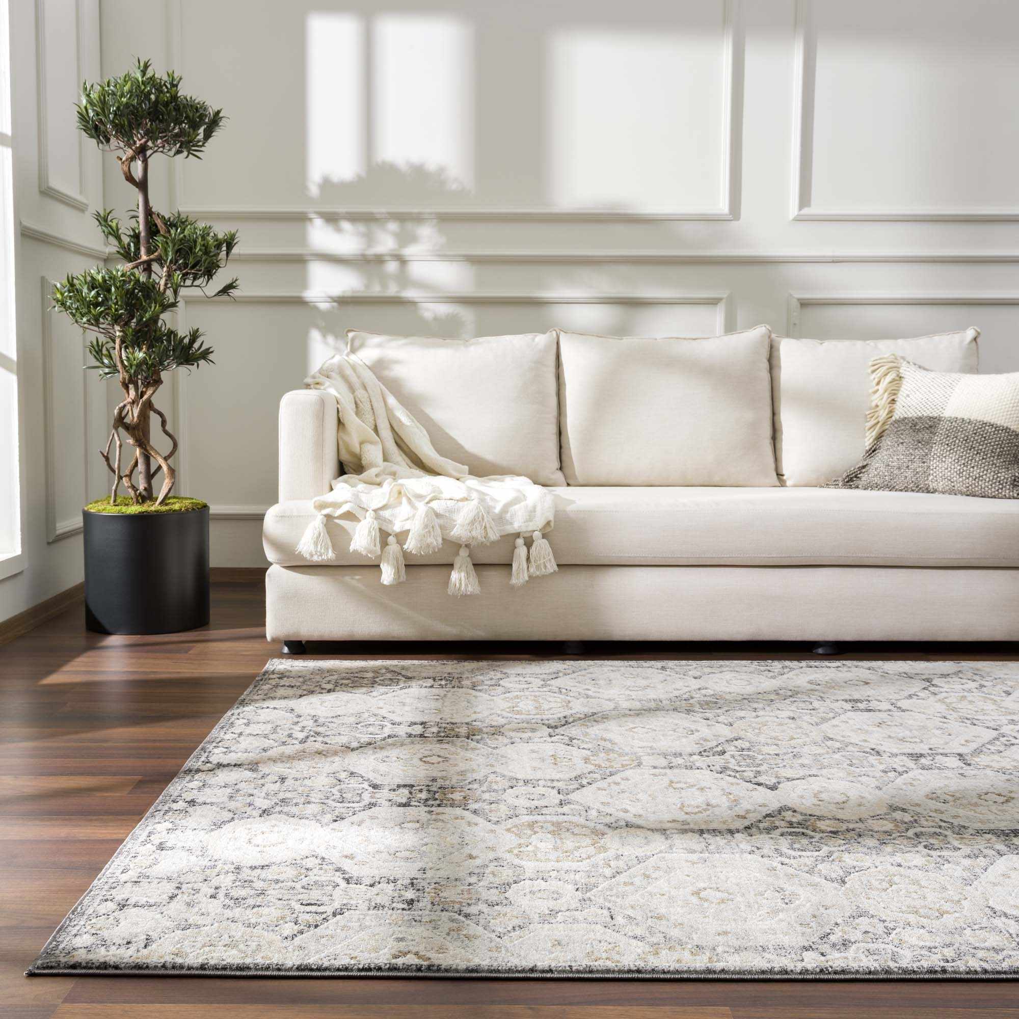 Minoan Area Rug  Traditional Machine Woven  Hexagonal Pattern