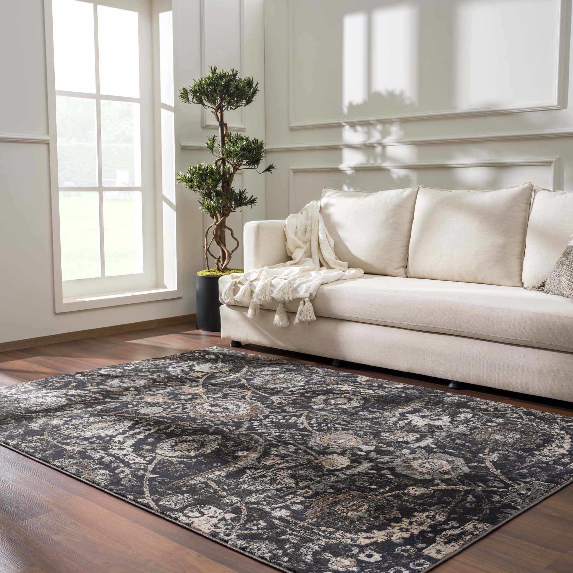 Brielle Area Rug  Traditional Persian Design, Machine Woven