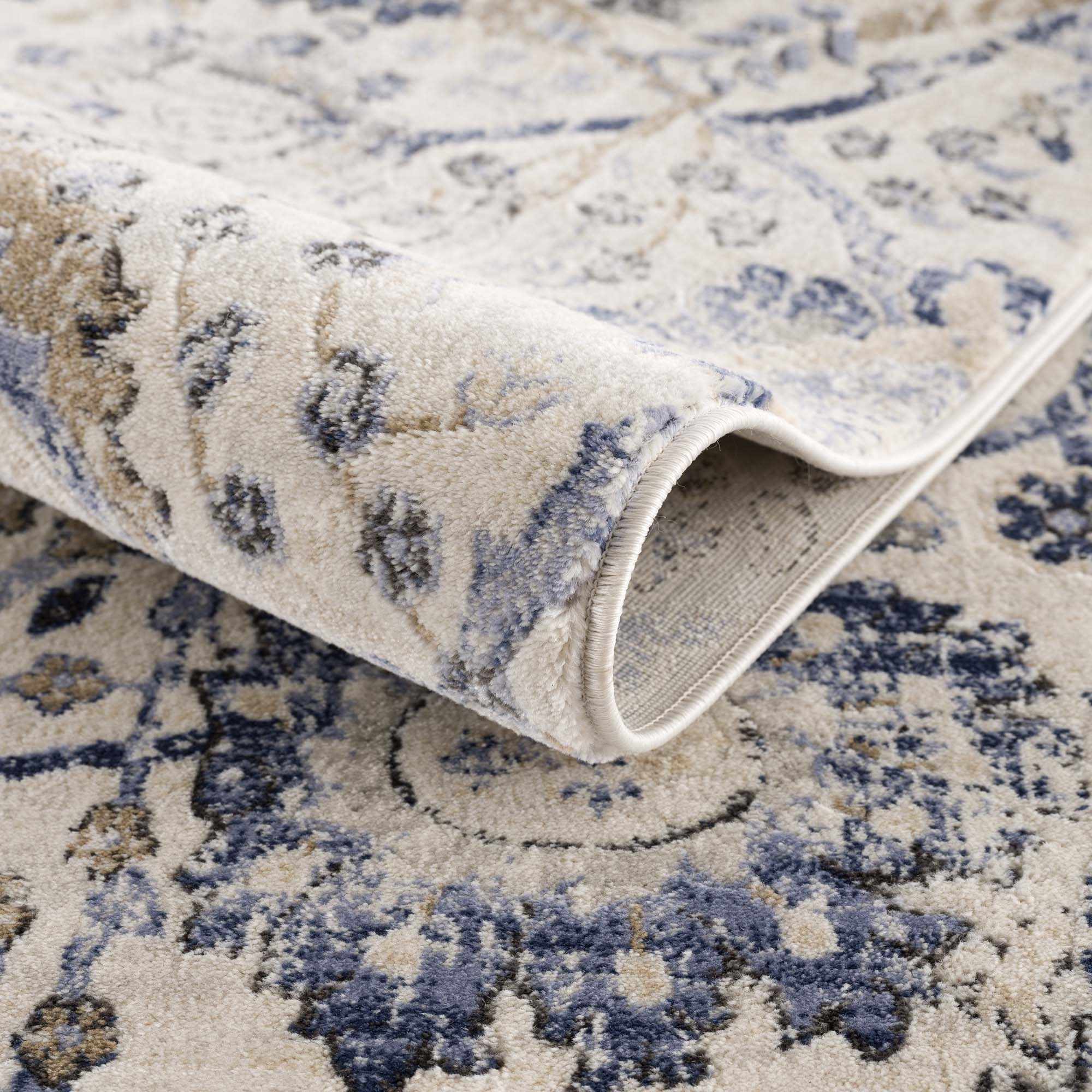 Bela Oushak Rug  Machine Woven  100% Polypropylene
