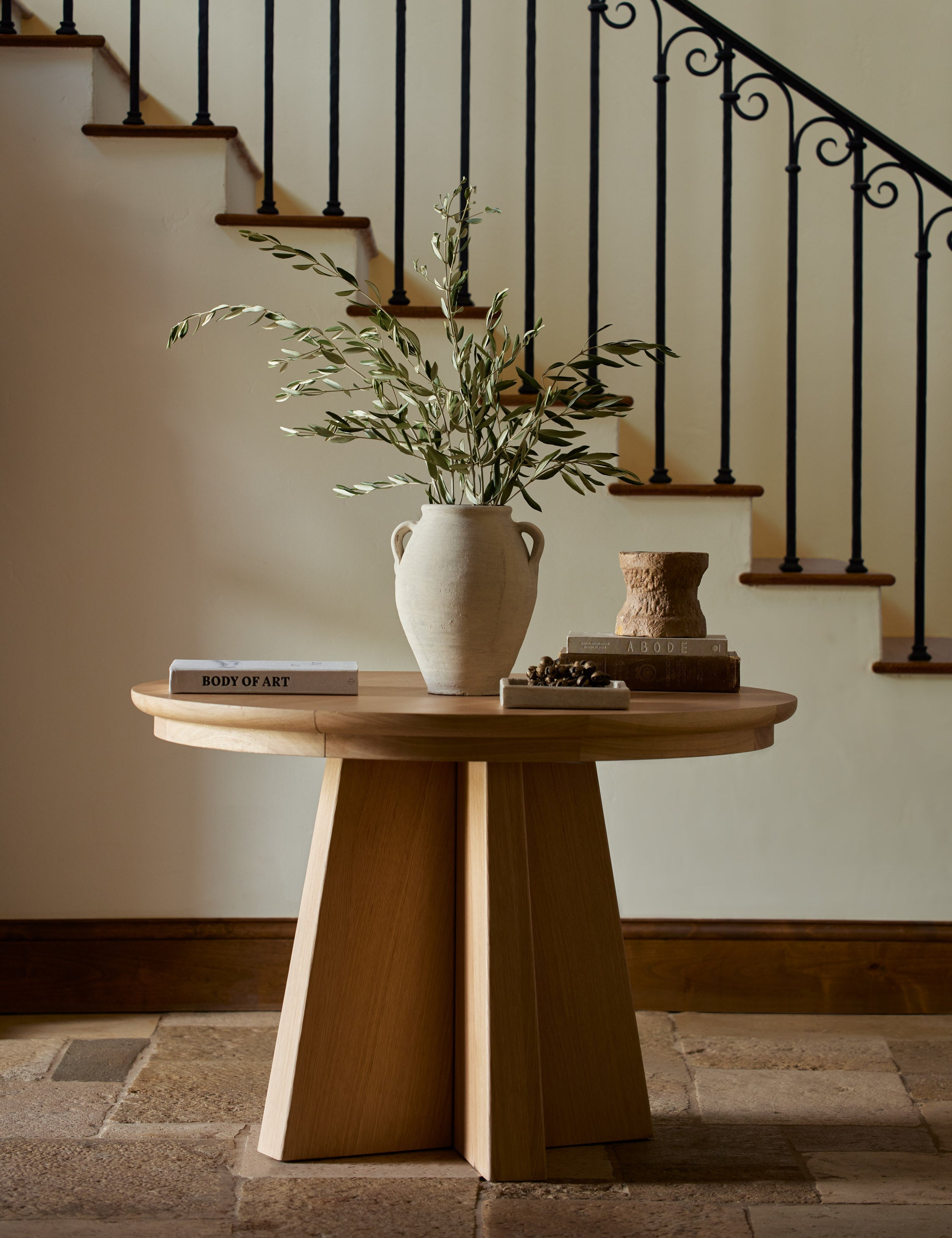 Nexa Extendable Dining Table | Oak, Modern Oval Design