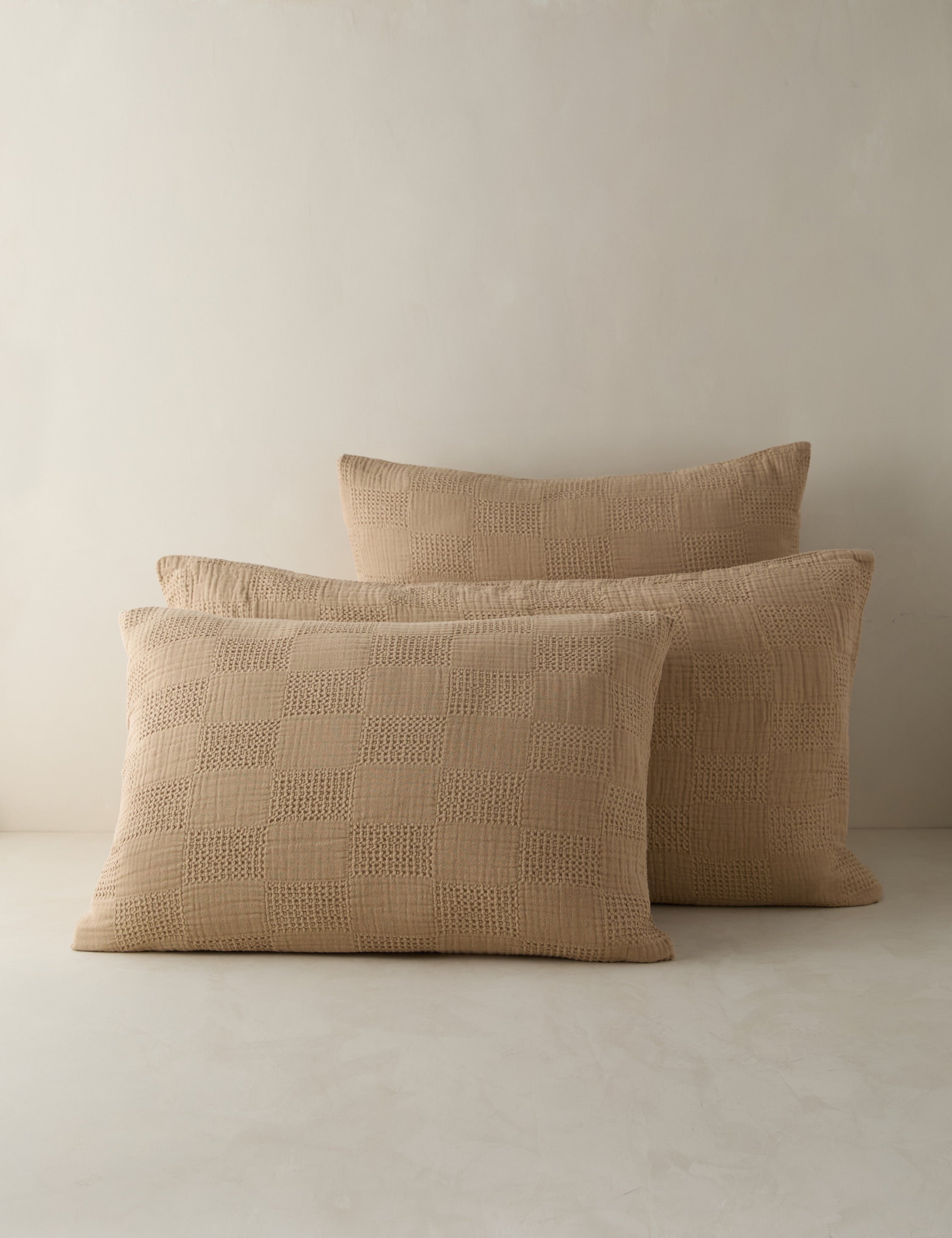 Kairo Textured Cotton Sham | Waffle Gauze Checkerboard Design