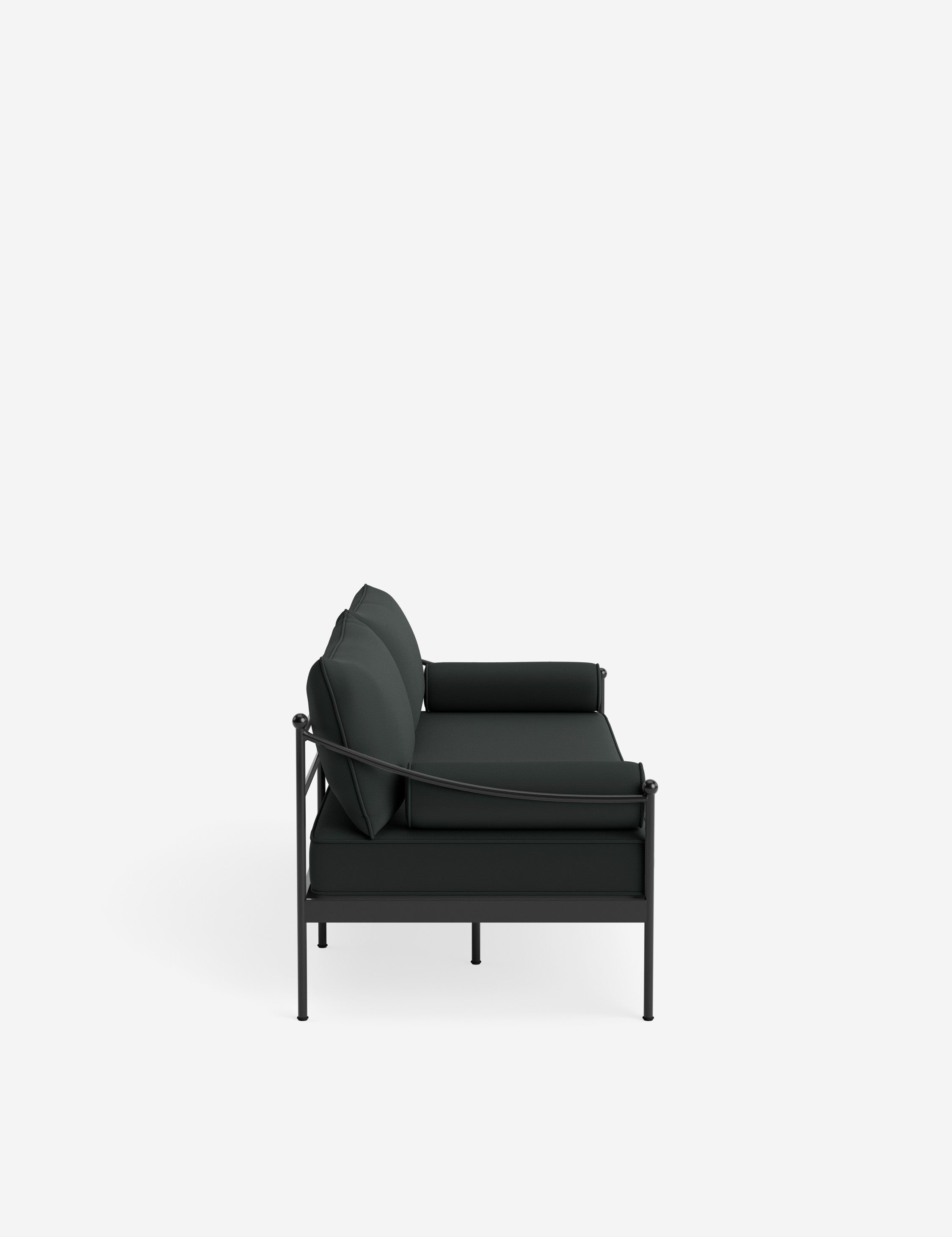Leni Outdoor Sofa | Tailored Cushions for Personalized Comfort