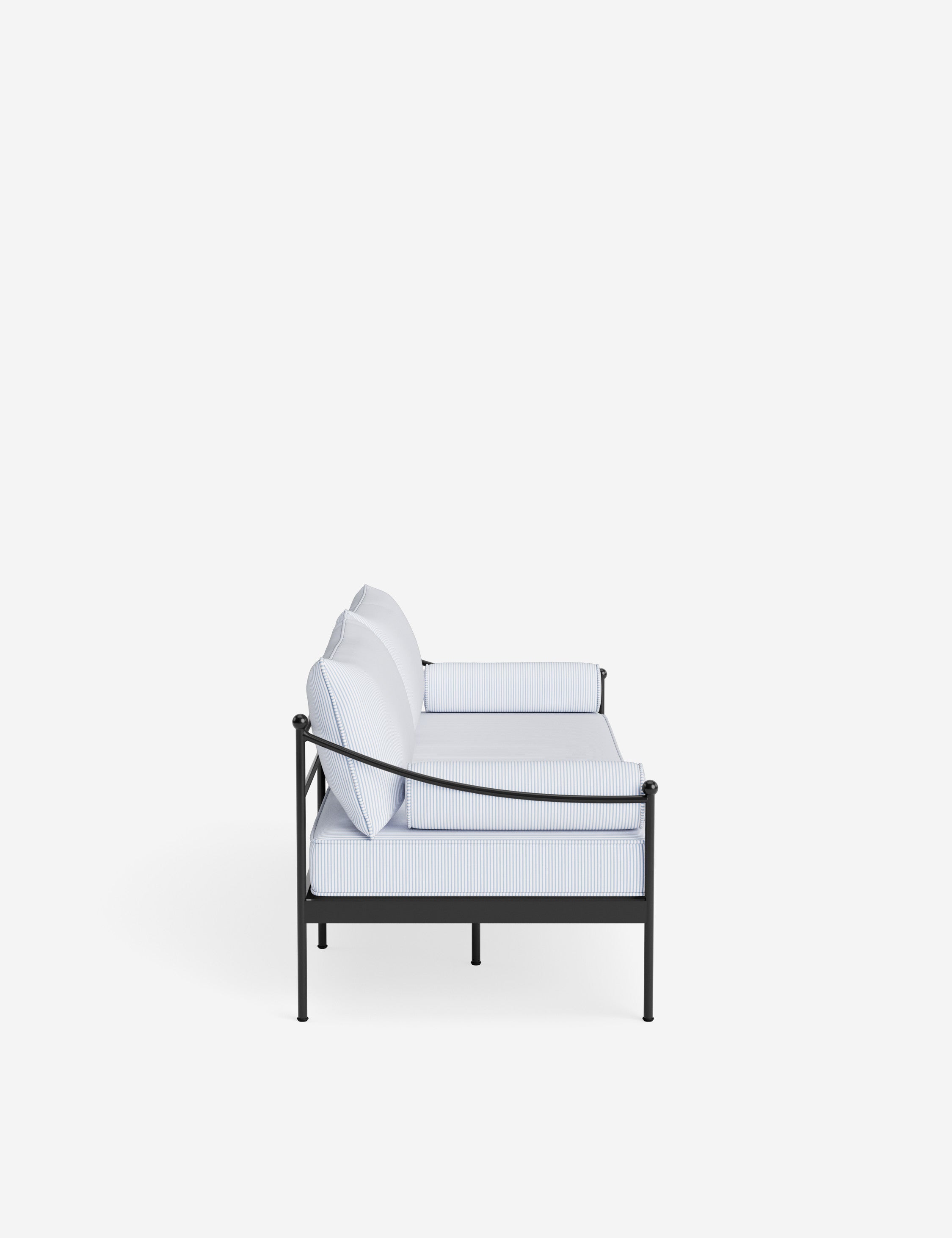Leni Outdoor Sofa | Tailored Cushions for Personalized Comfort