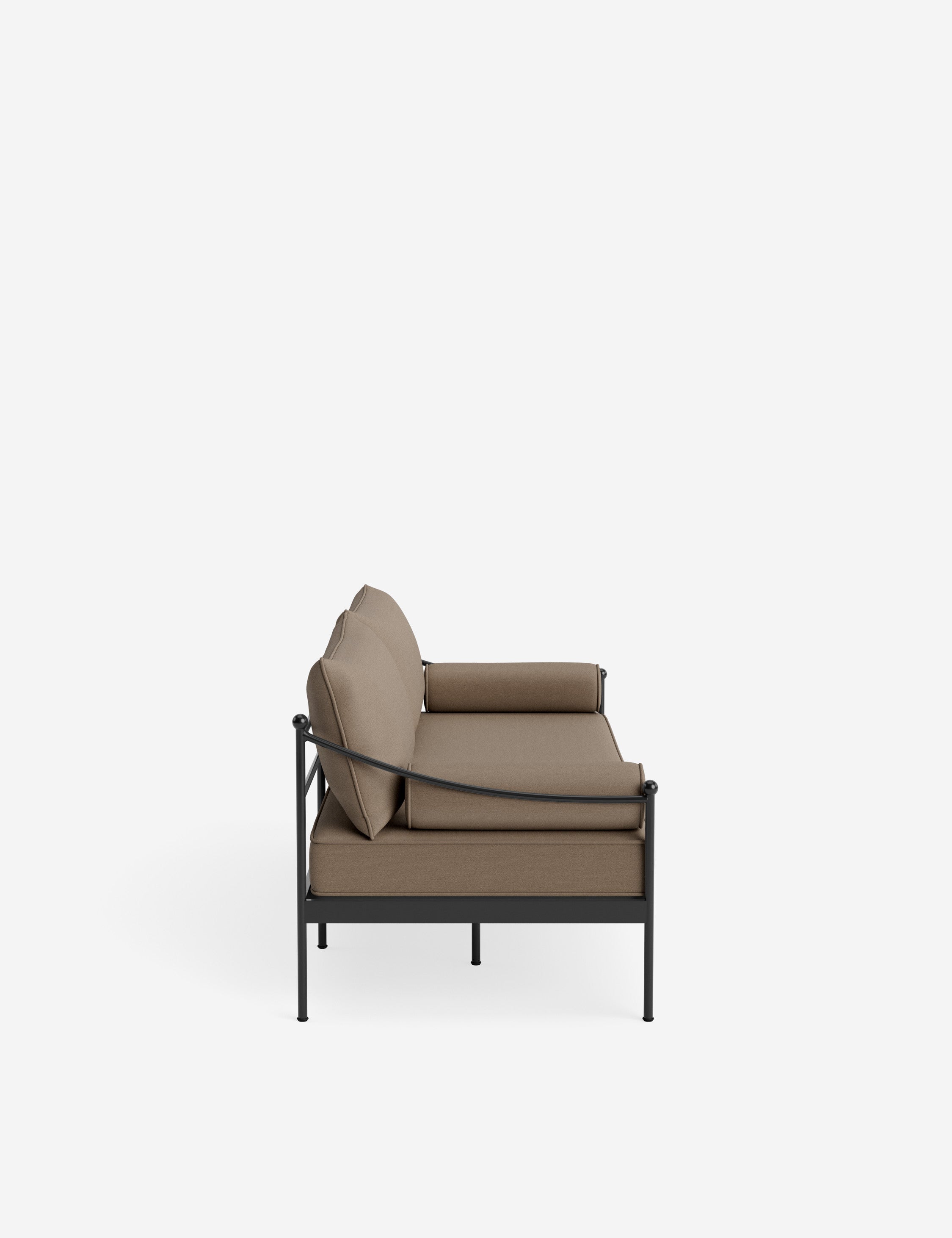 Leni Outdoor Sofa | Tailored Cushions for Personalized Comfort