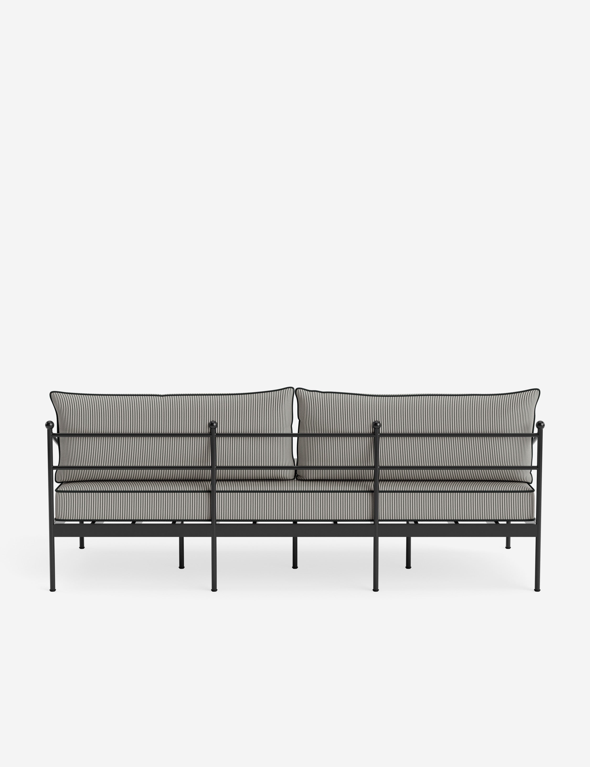 Leni Outdoor Sofa | Tailored Cushions for Personalized Comfort