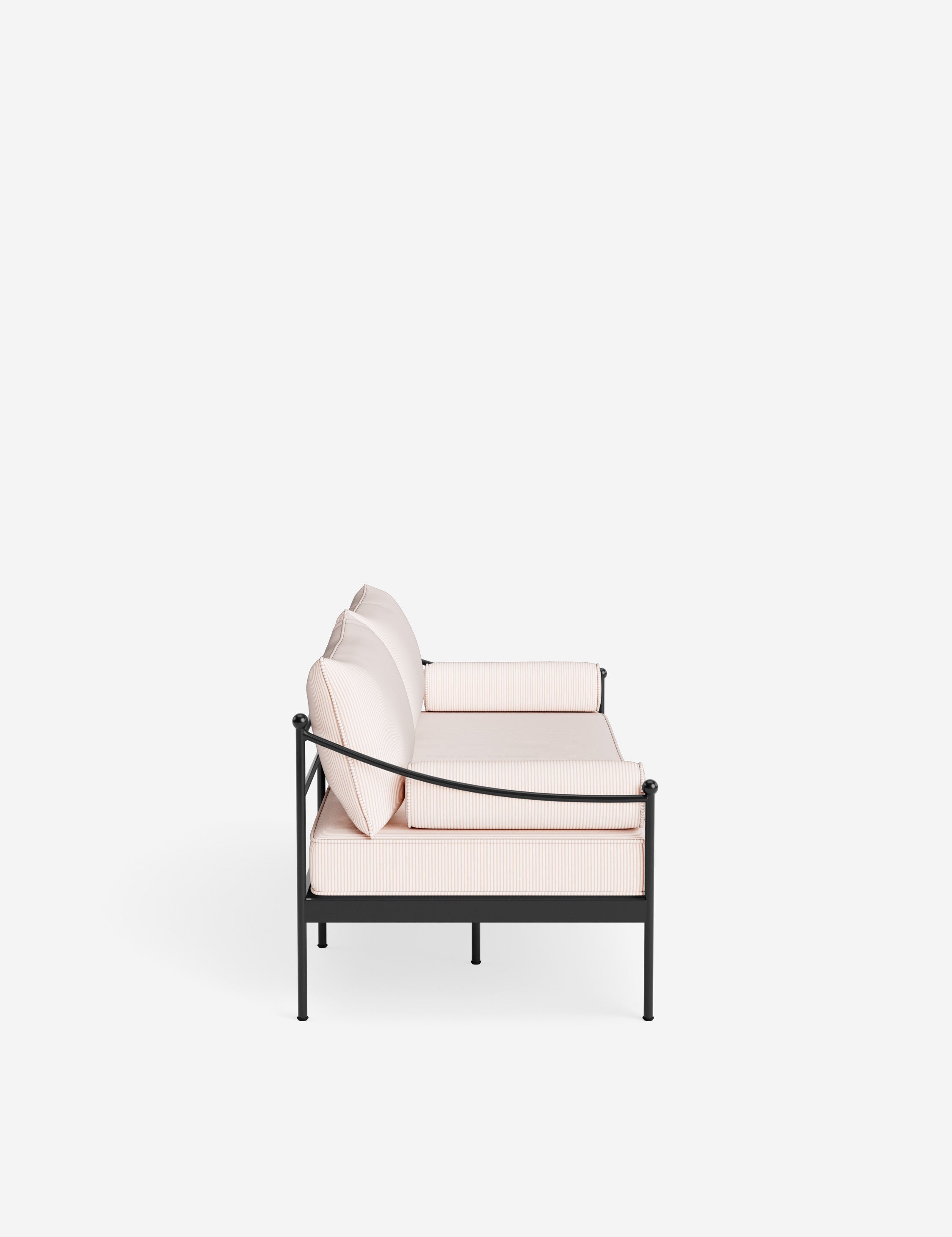 Leni Outdoor Sofa | Tailored Cushions for Personalized Comfort