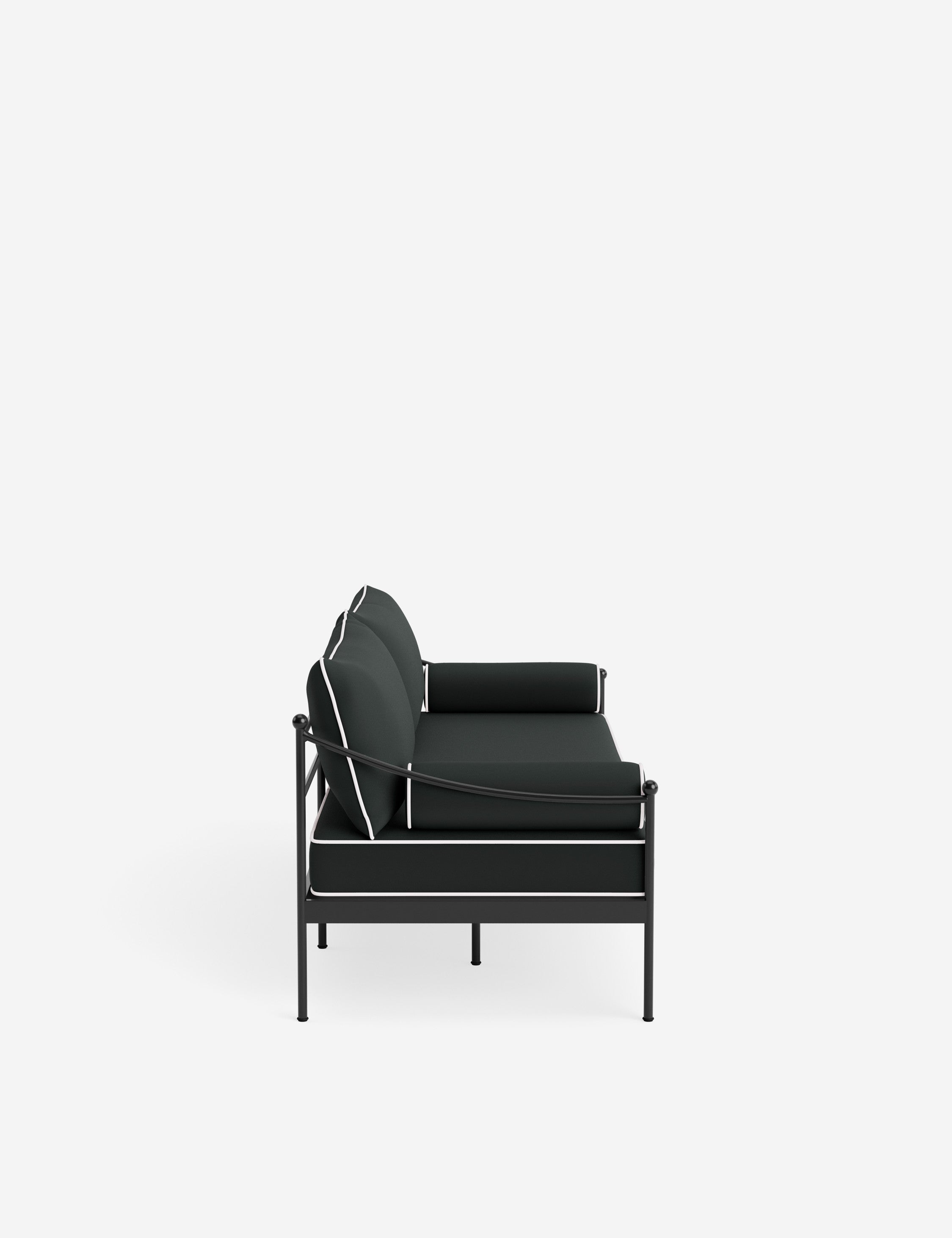 Leni Outdoor Sofa | Tailored Cushions for Personalized Comfort