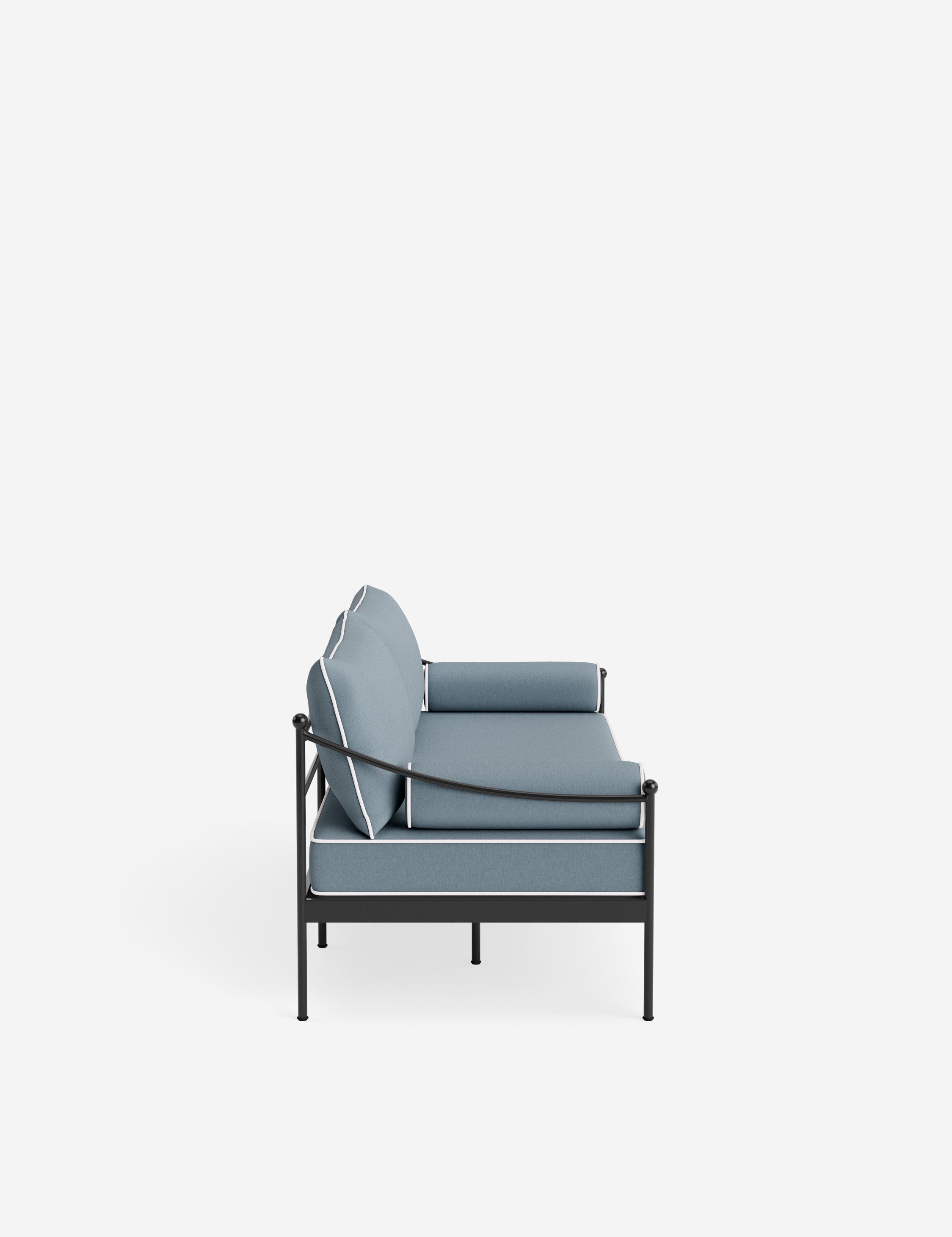 Leni Outdoor Sofa | Tailored Cushions for Personalized Comfort