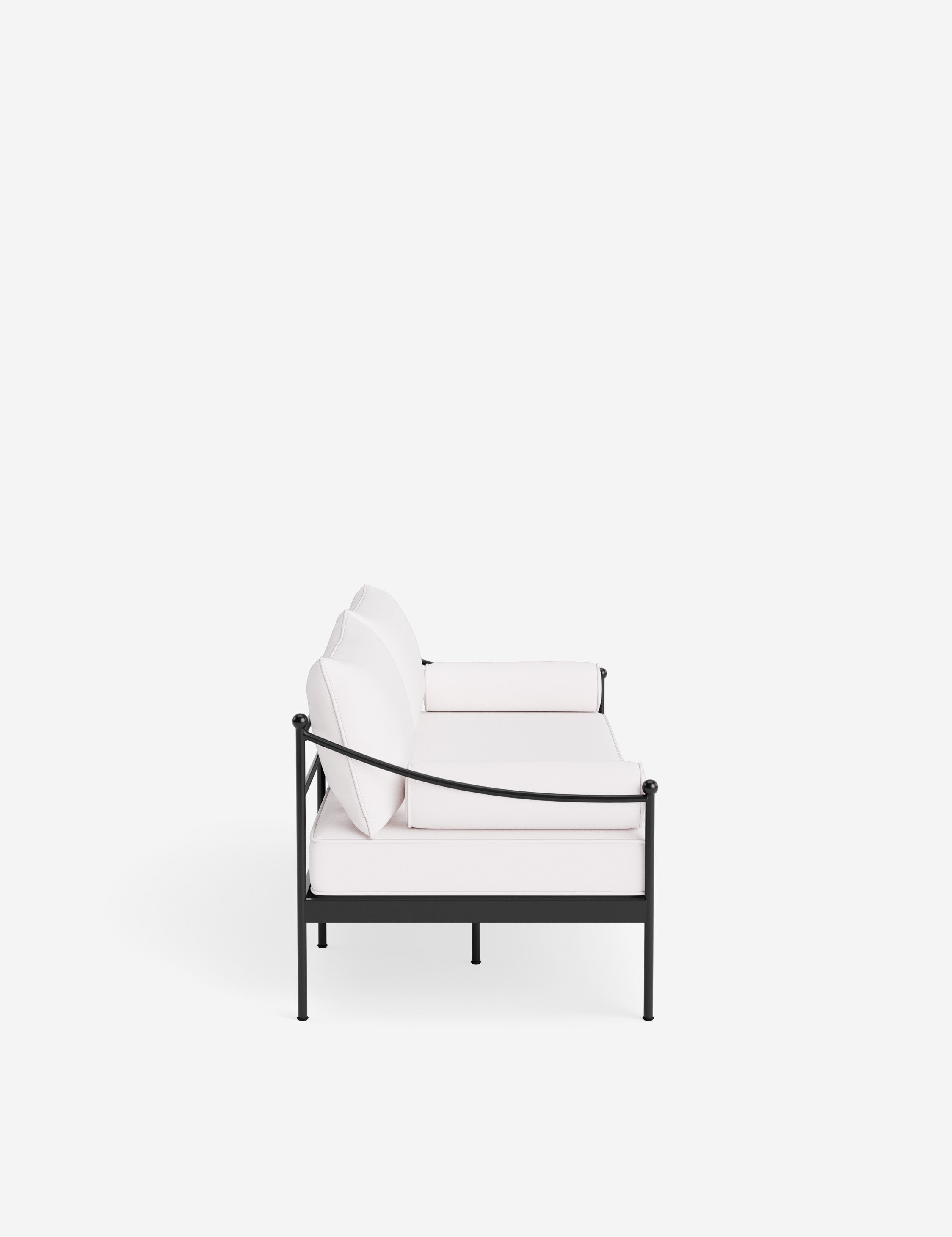 Leni Outdoor Sofa | Tailored Cushions for Personalized Comfort