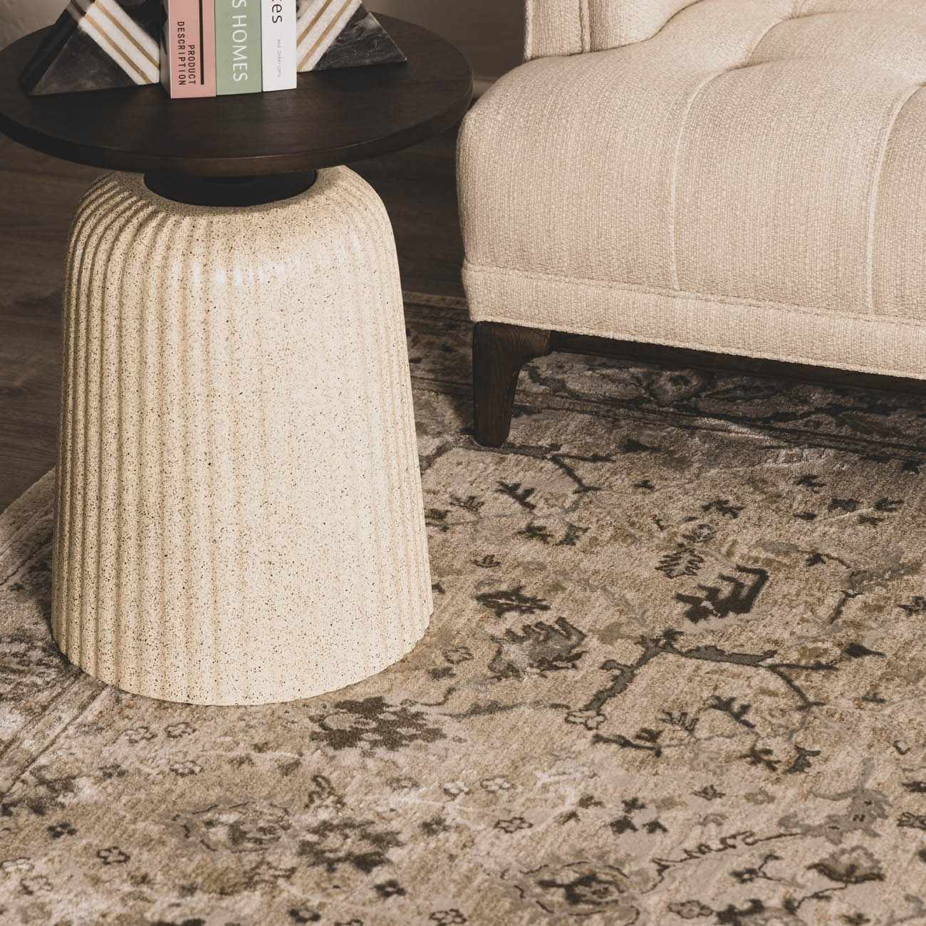 Brixton Boutique Rug  Medium Pile, Machine Woven, Traditional Style