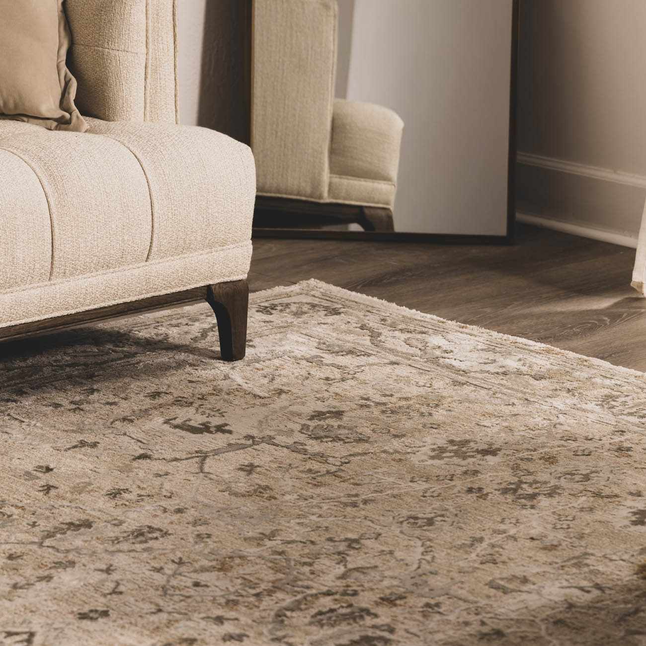 Brixton Boutique Rug  Medium Pile, Machine Woven, Traditional Style