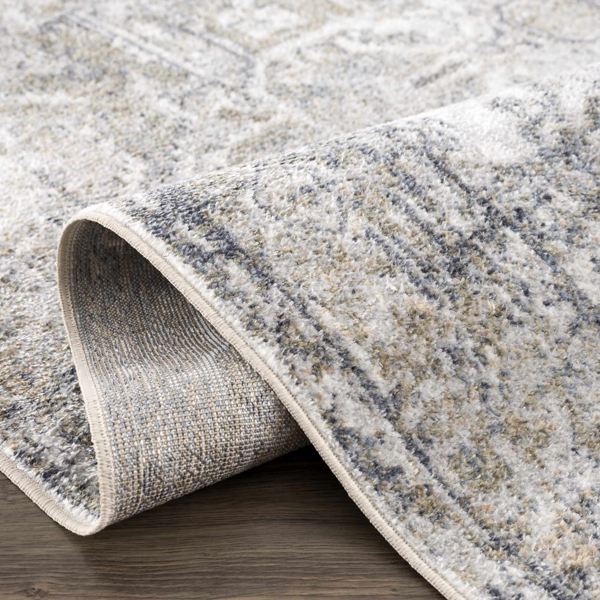 Hera Washable Rug  Traditional Machine Woven Polyester