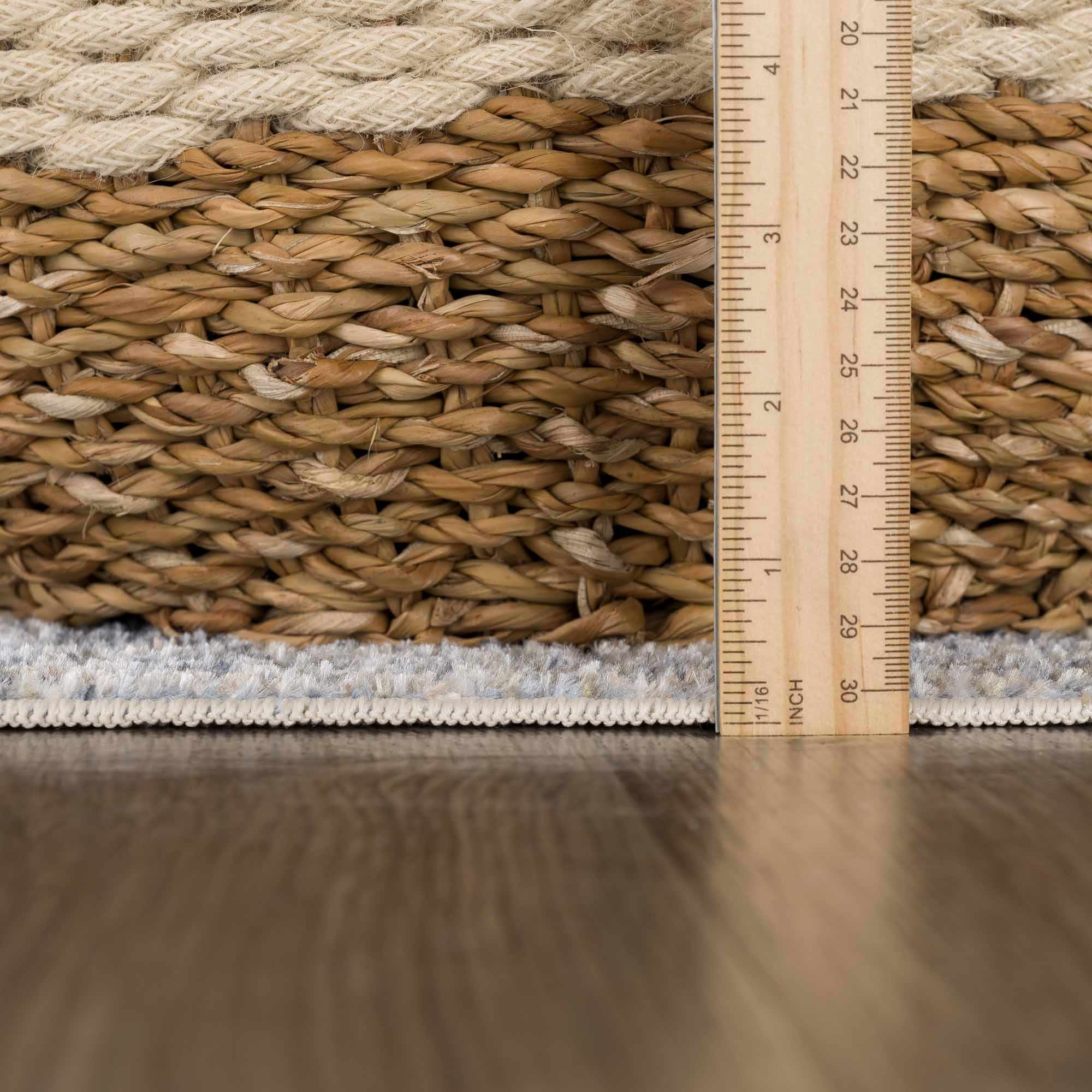Bello Washable Rug  Medium Pile  Traditional Style