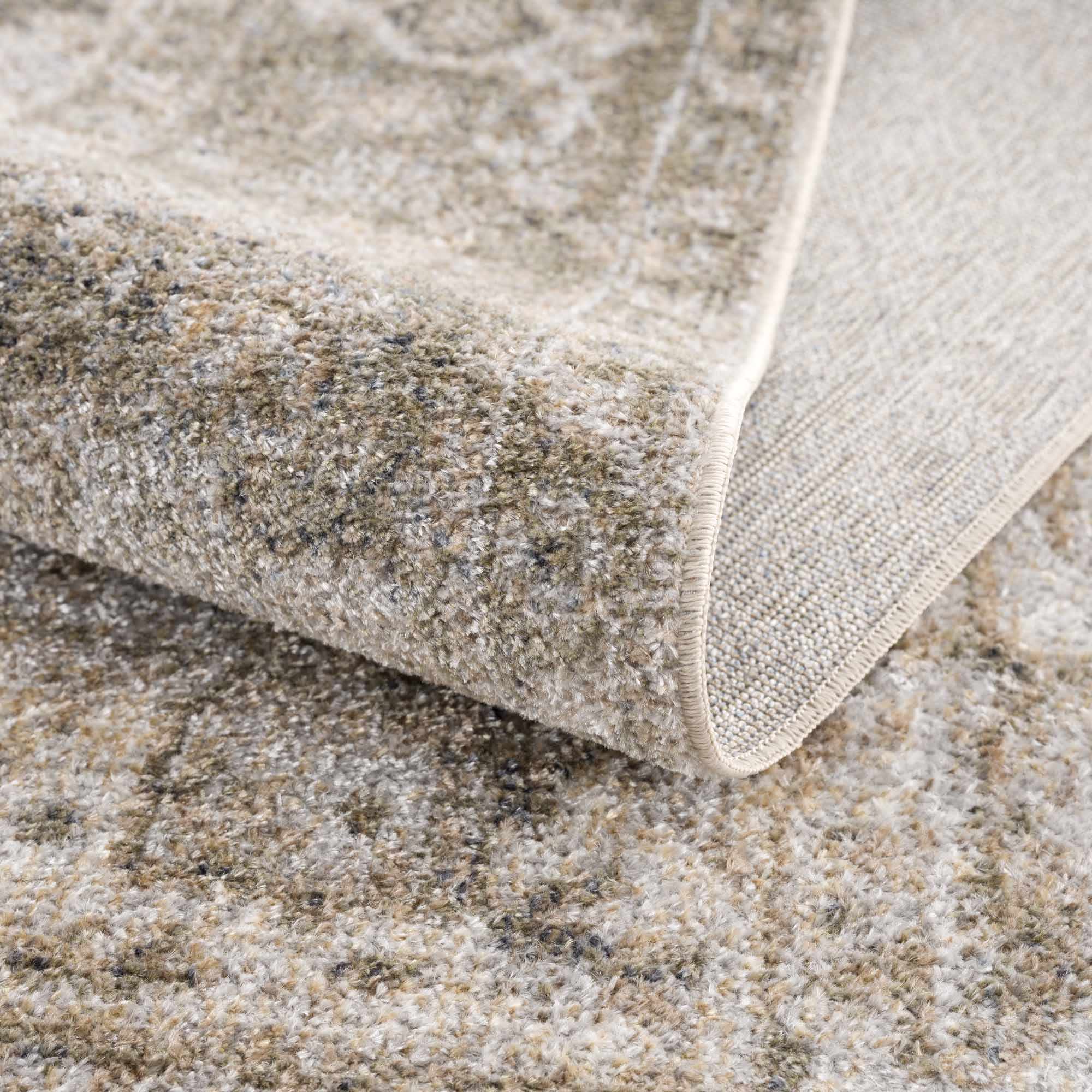 Gale Washable Rug  Machine Woven  Medium Pile  Polyester