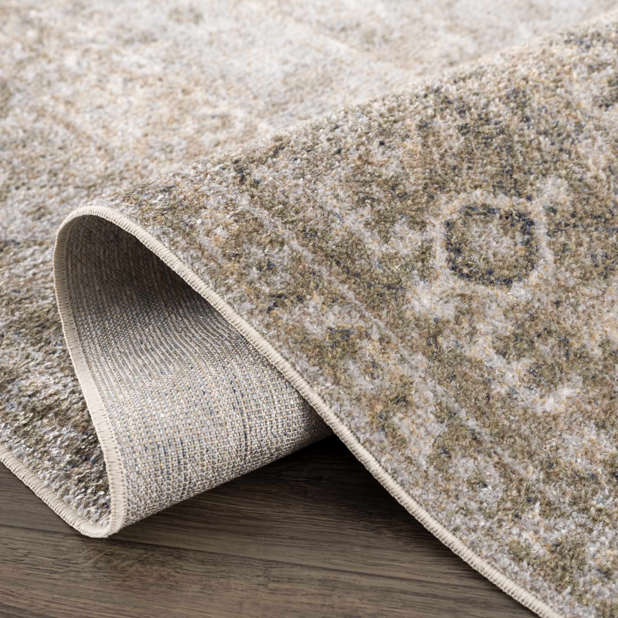 Gale Washable Rug  Machine Woven  Medium Pile  Polyester