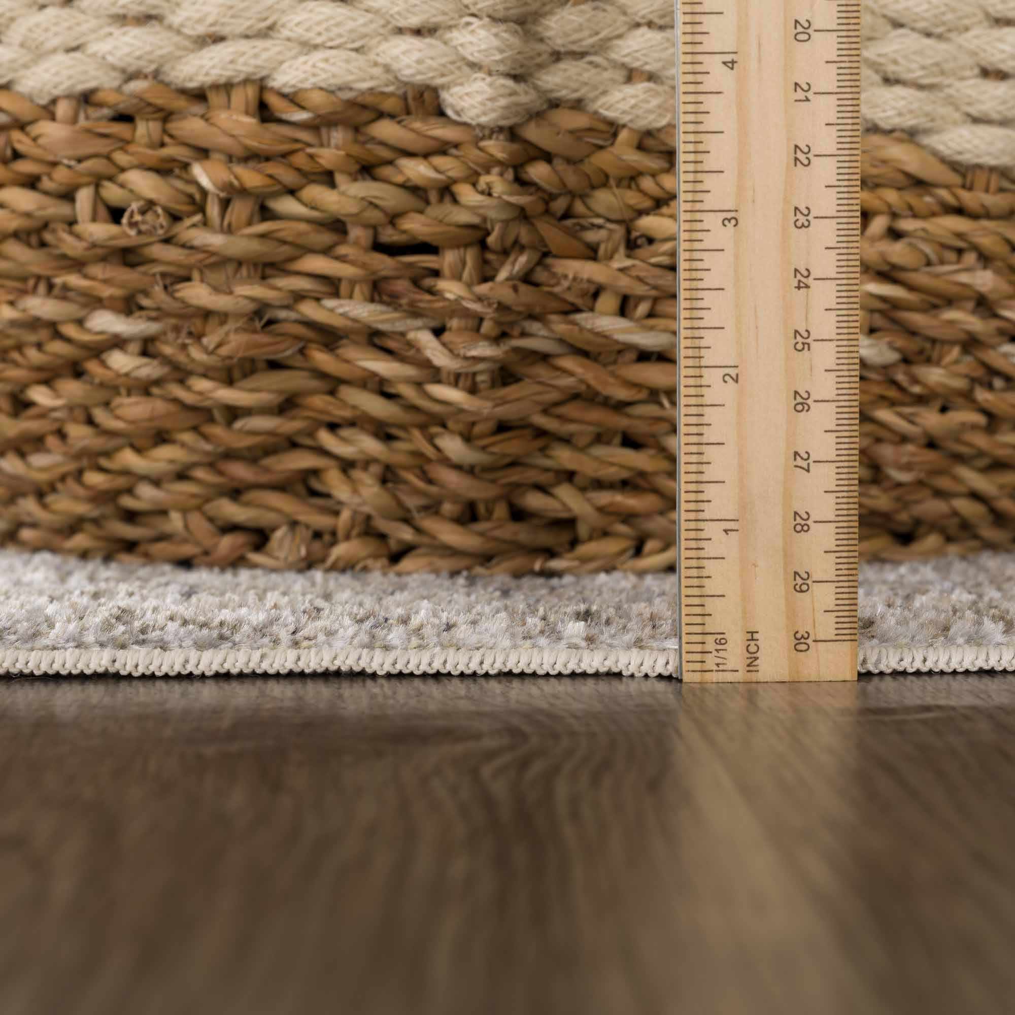 Gale Washable Rug  Machine Woven  Medium Pile  Polyester