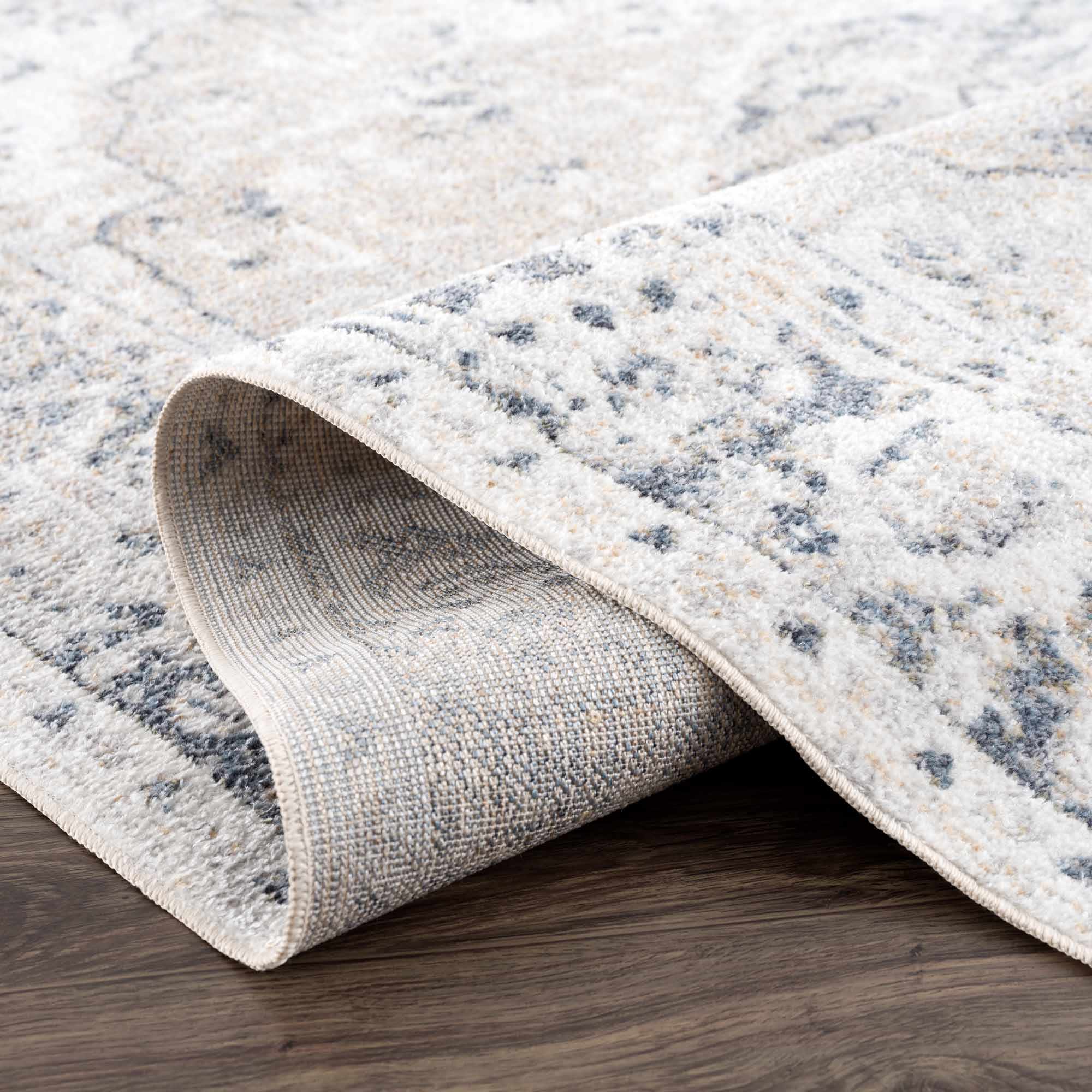 Rudo Washable Rug  Medium Pile  Machine Woven Polyester