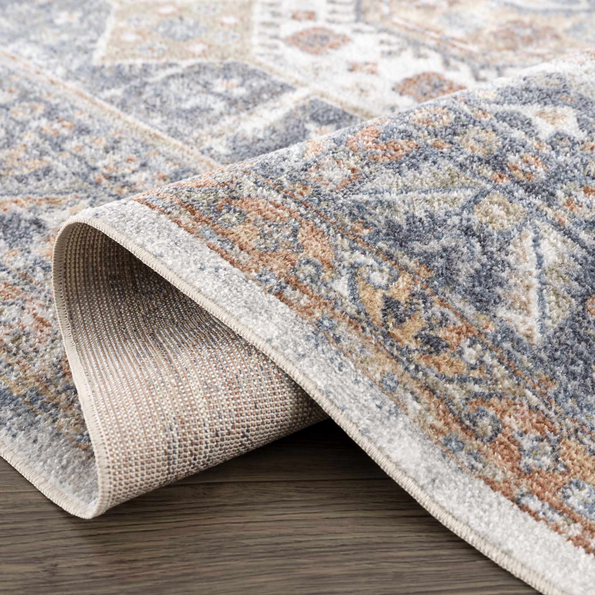 Alera Washable Rug  Machine Woven  Traditional Style
