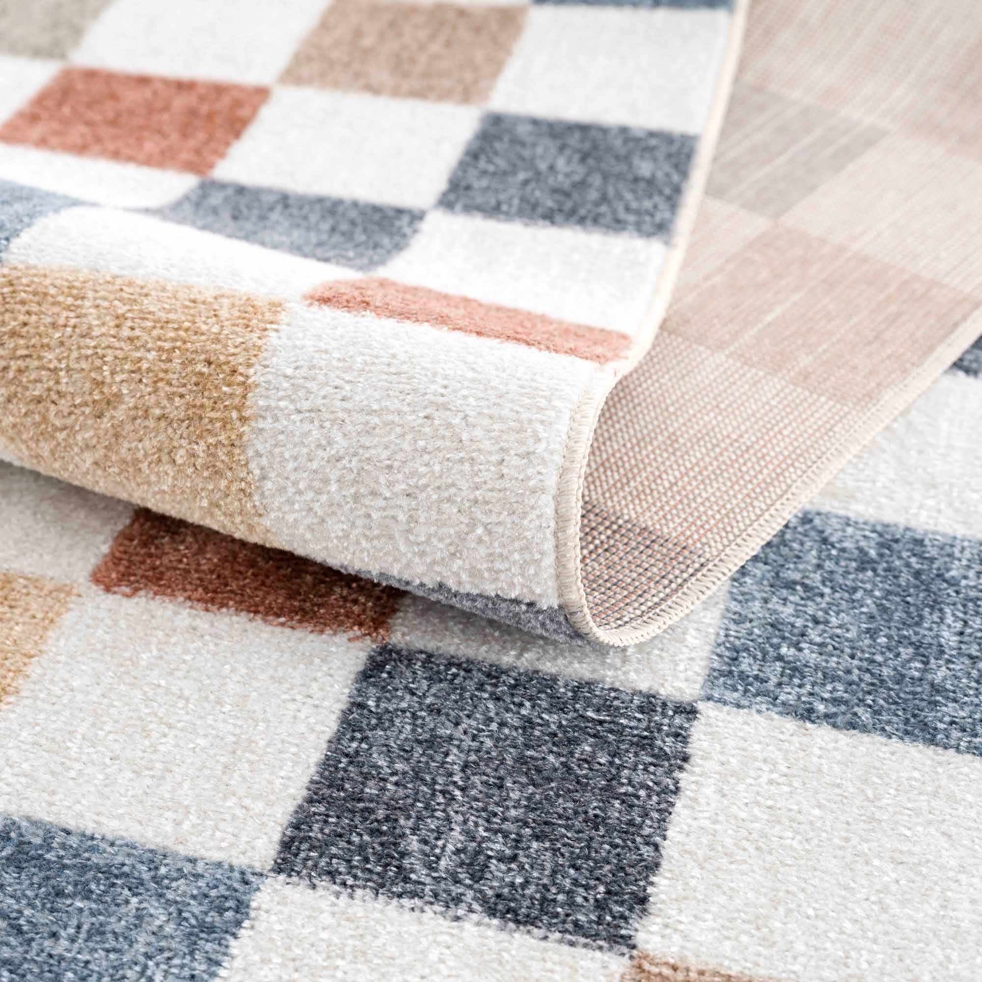 Bello Colorful Checkered Rug  Machine Washable, Medium Pile