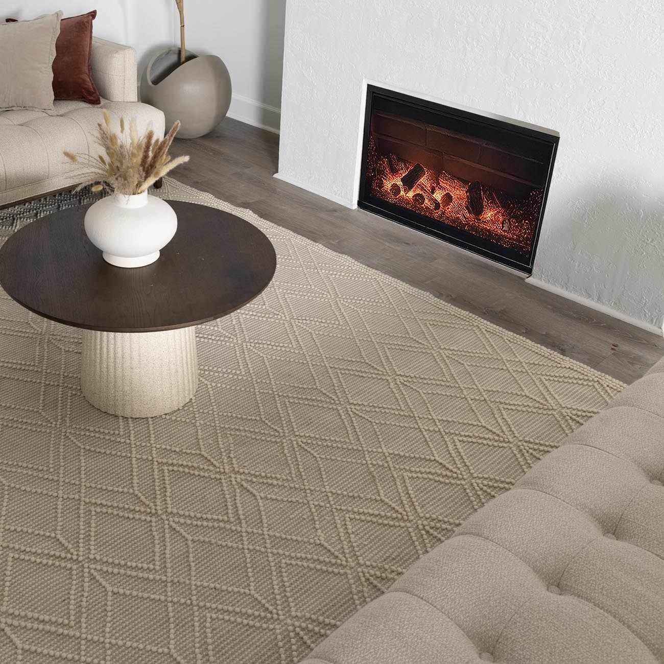 Bela Trellis Wool Rug  Hand-Woven Cotton Blend, Ivory Beige