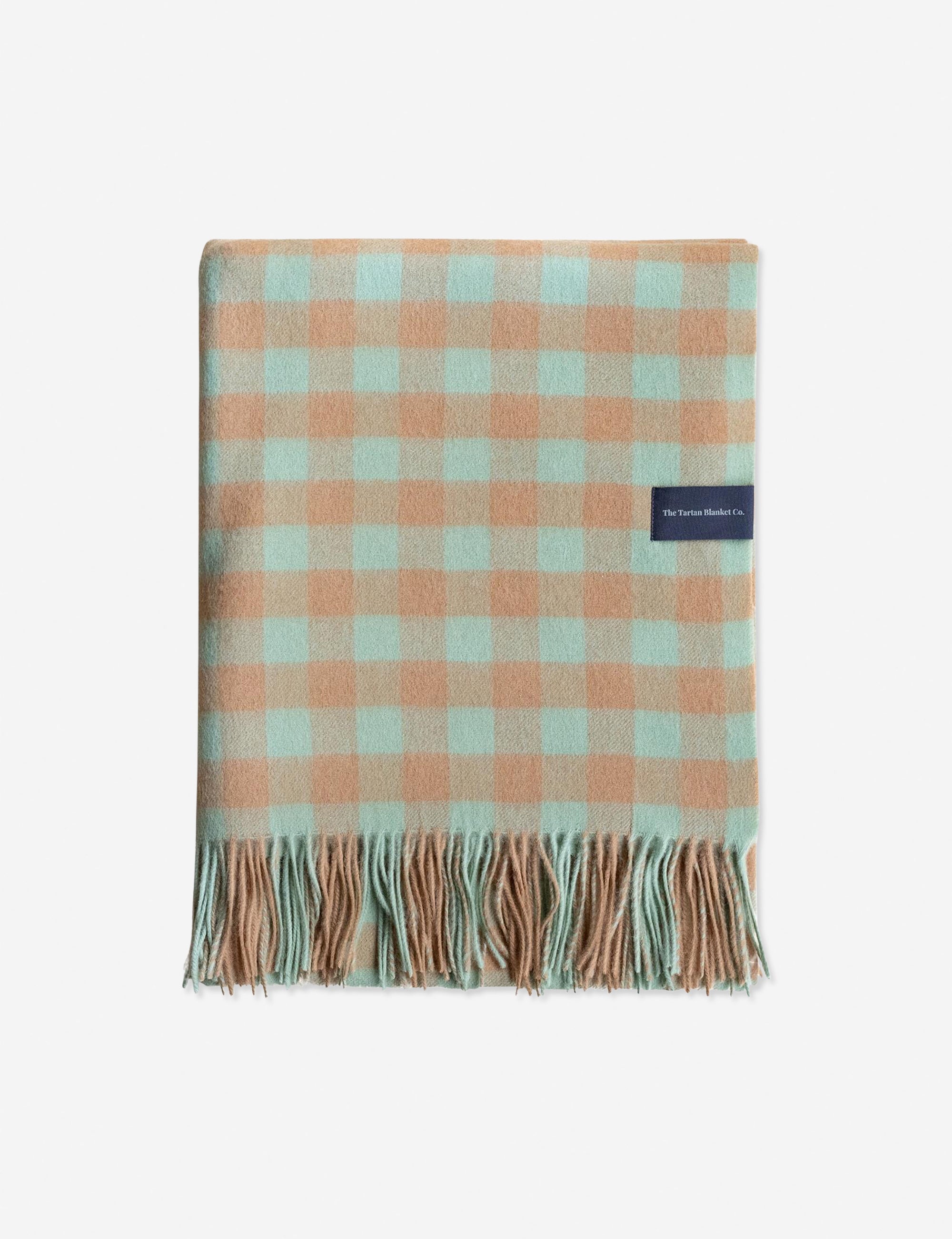 Luna Lambswool Throw | Soft, Hypoallergenic Natural Fiber