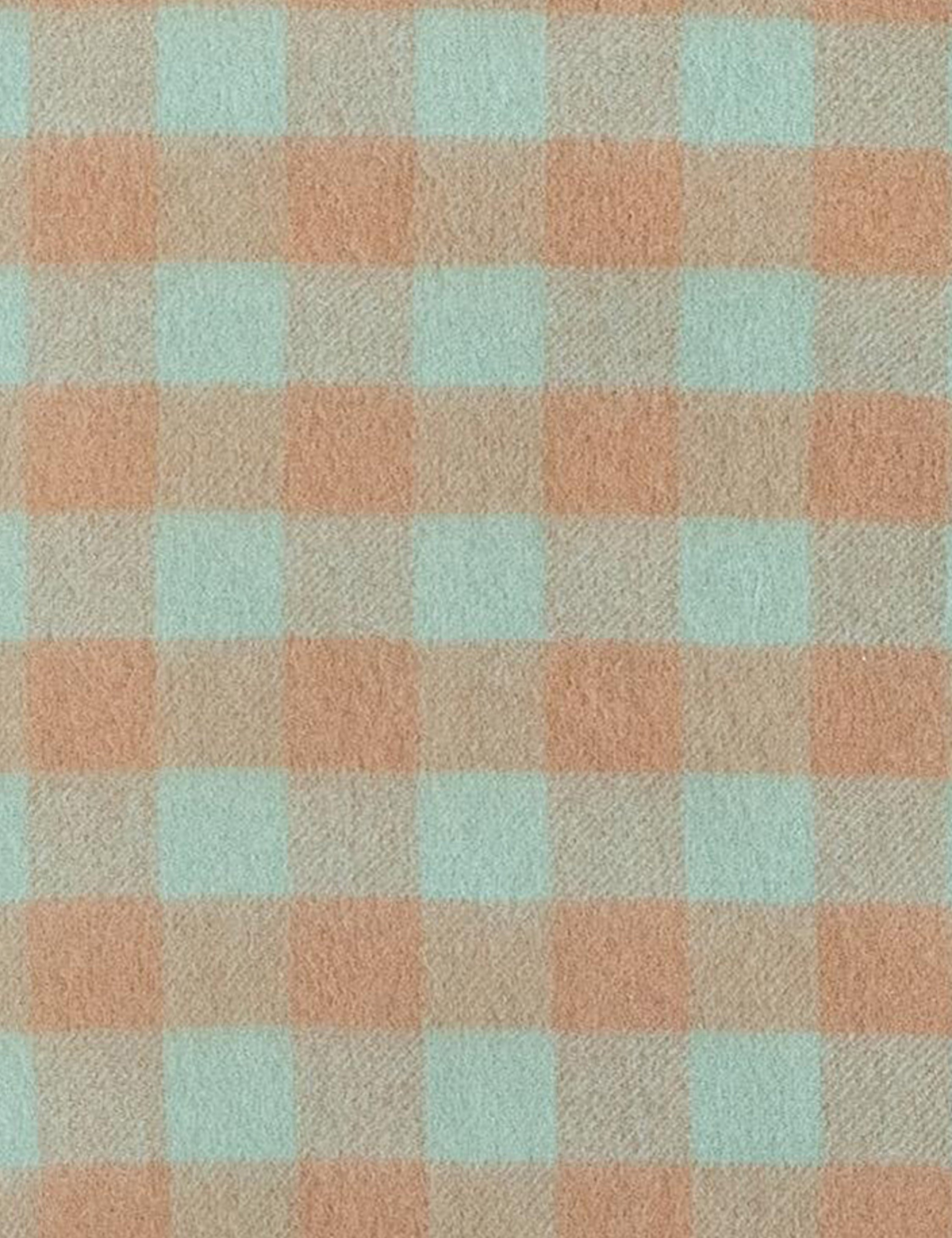 Bello Lambswool Throw | Hypoallergenic, Soft Natural Fiber