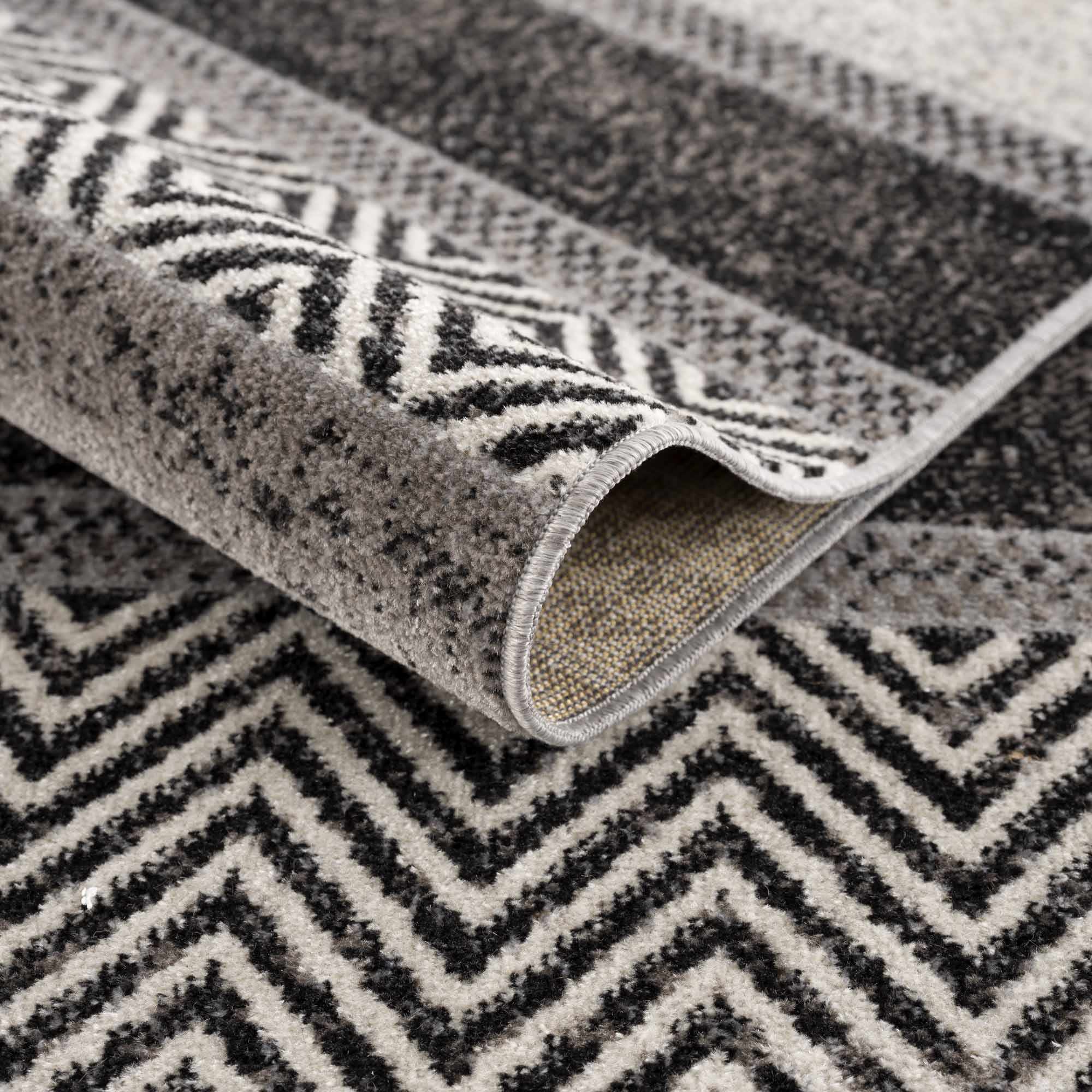 Milo Washable Area Rug  Geometric Design, Machine Woven, 100% Polyester