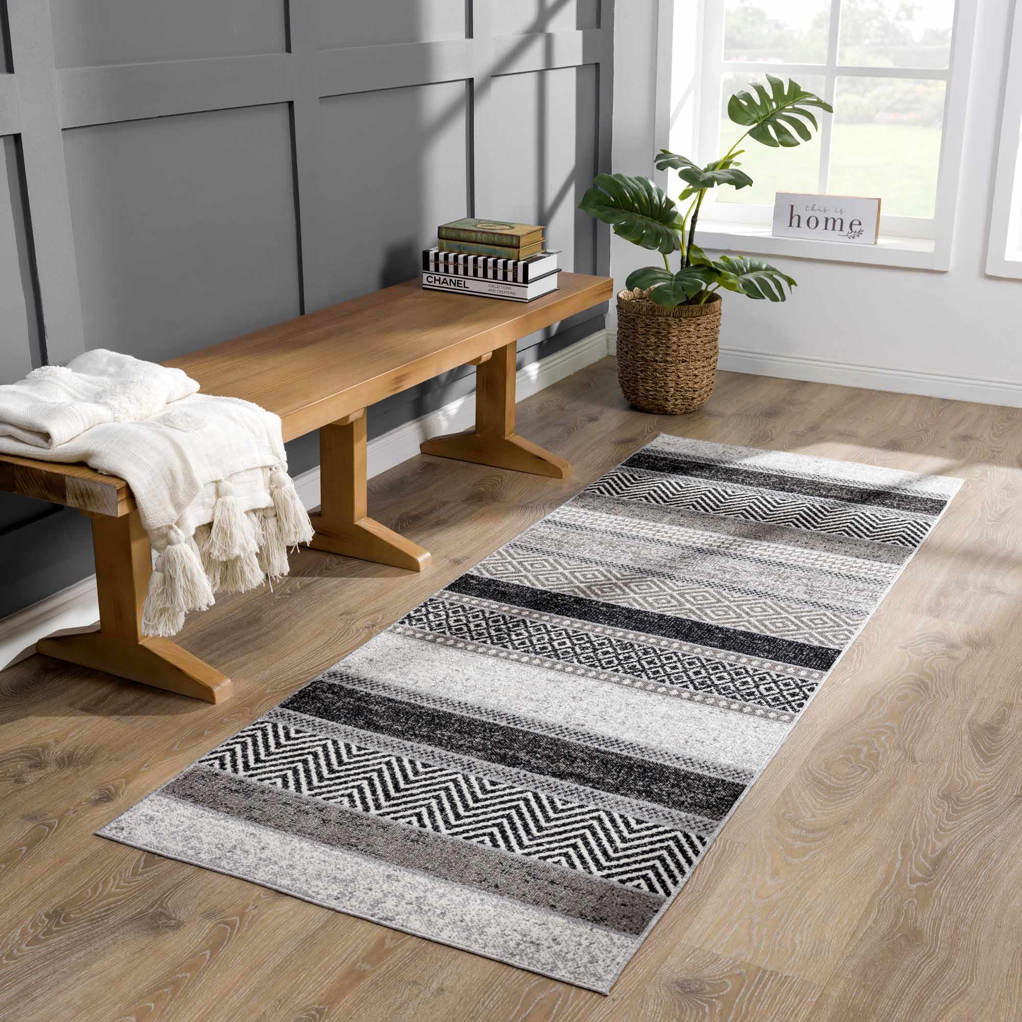 Milo Washable Area Rug  Geometric Design, Machine Woven, 100% Polyester