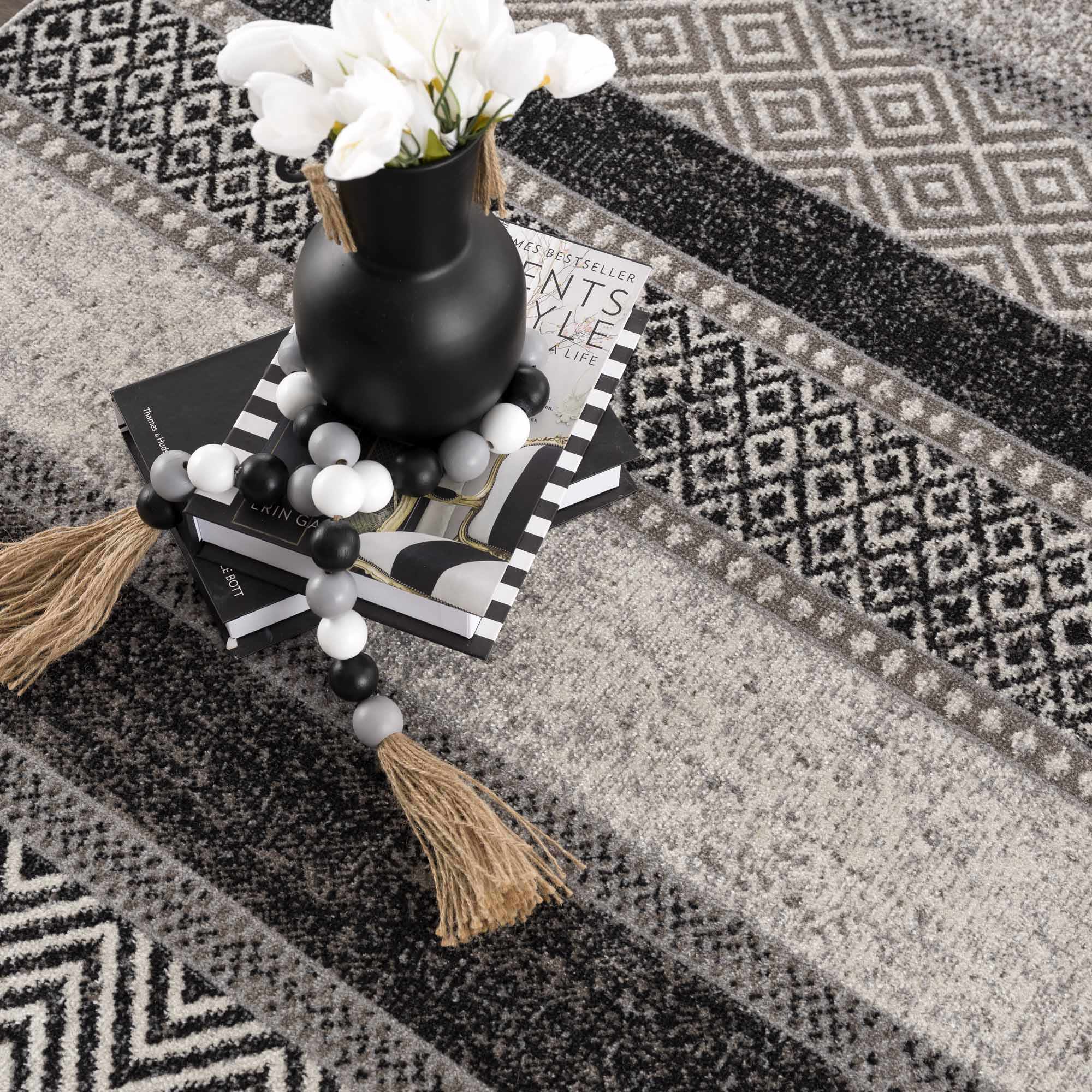 Milo Washable Area Rug  Geometric Design, Machine Woven, 100% Polyester