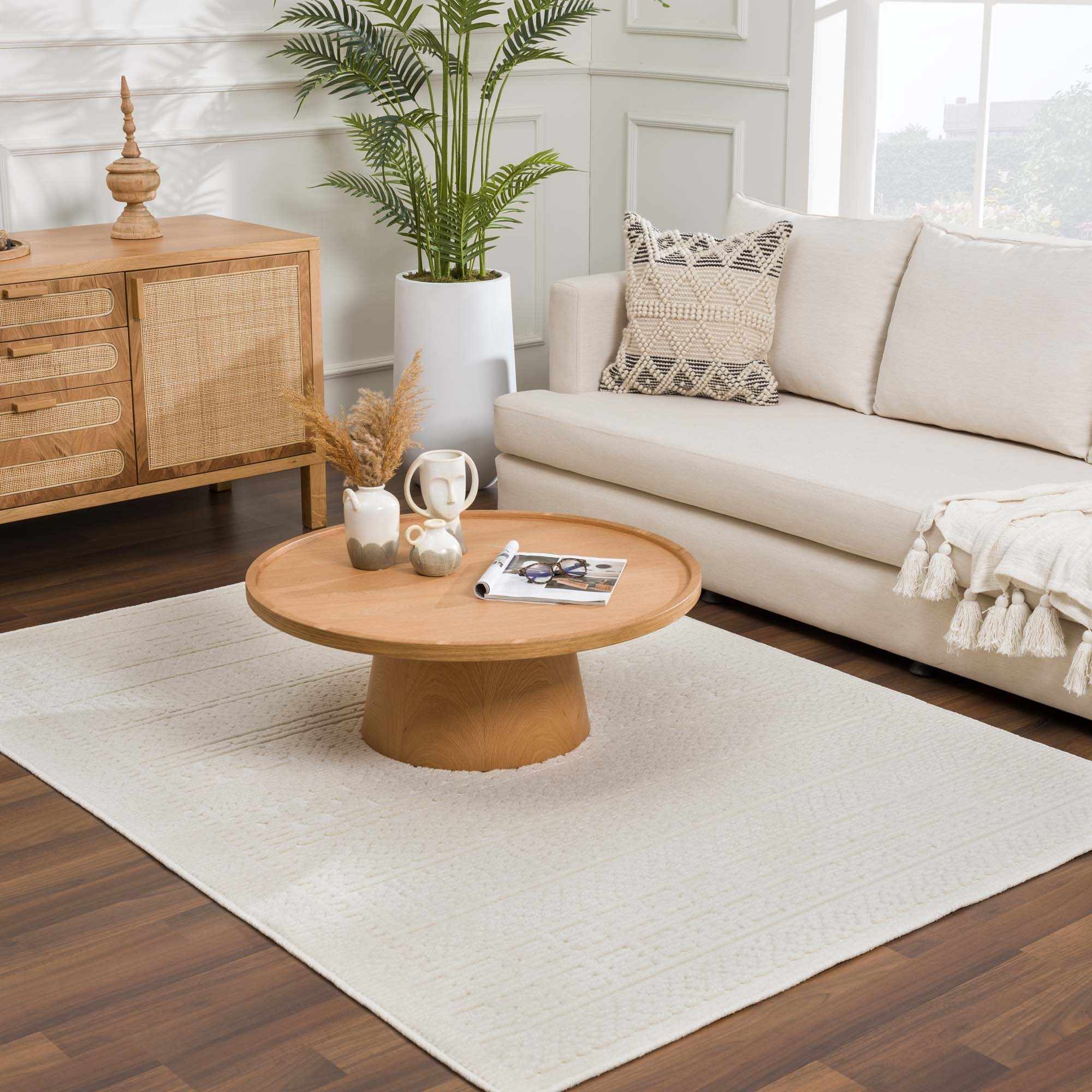 Bela Area Rug Machine Washable 70% Polypropylene, Medium Pile