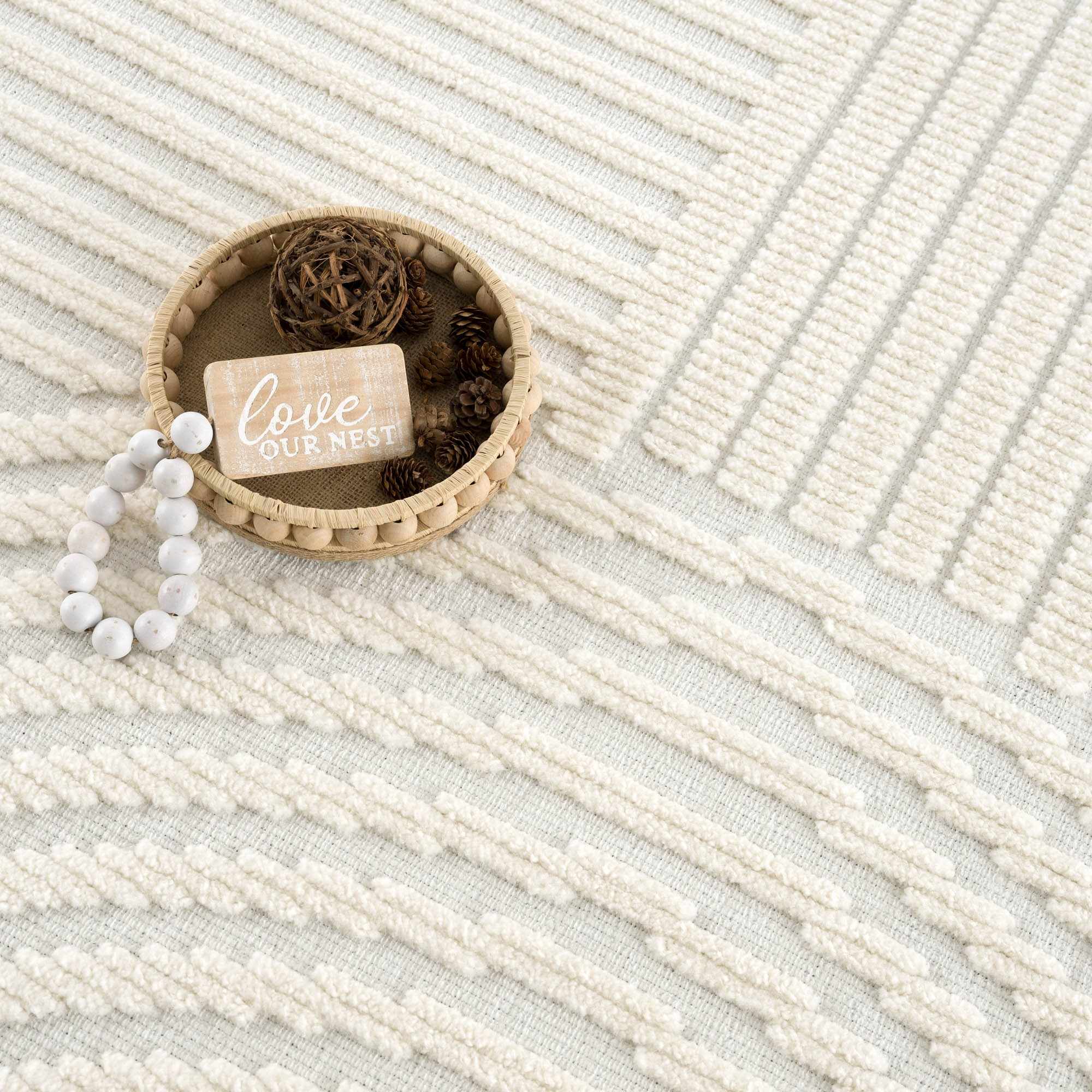 Davo 3D Rug Machine Washable Medium Pile Off-White