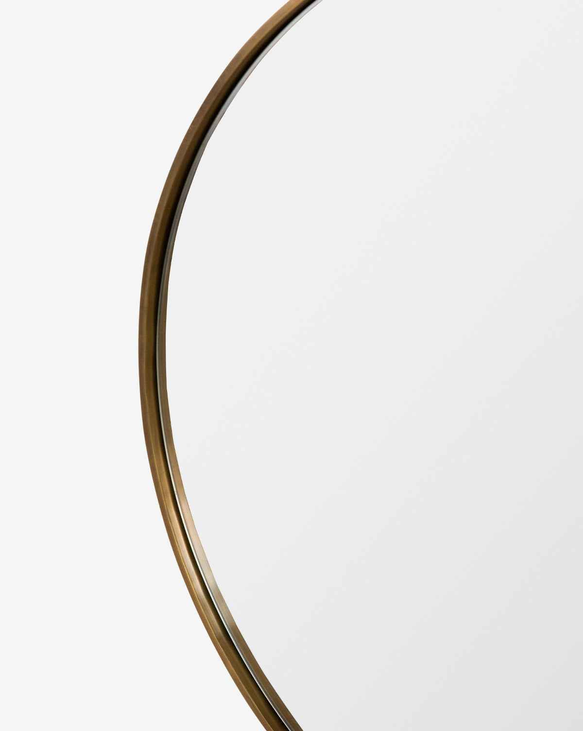 Luna Circle Mirror  Shatterproof Glass, Leather Hanger