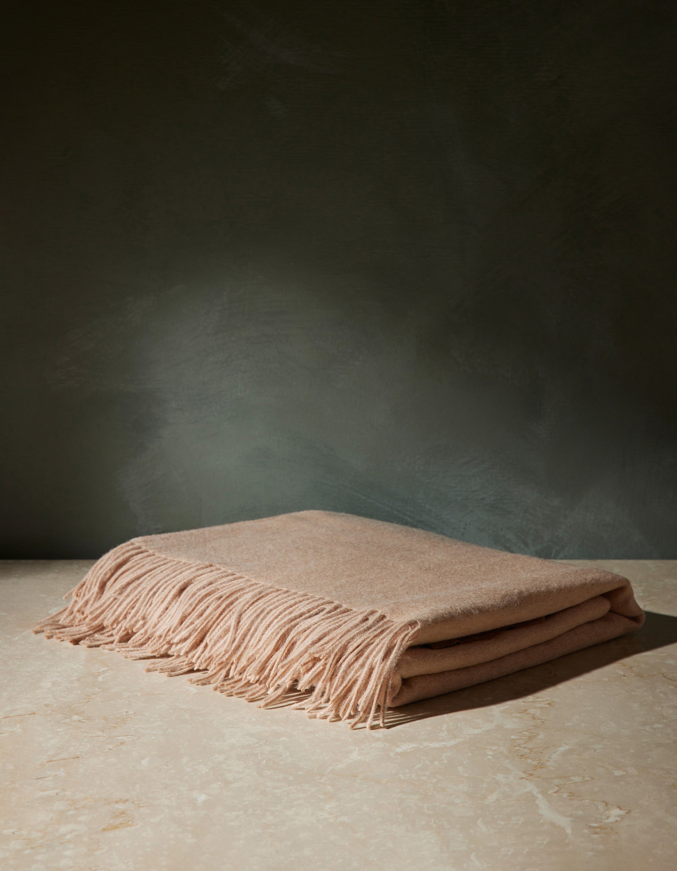 Luna Lambswool Throw | Soft, Hypoallergenic Natural Fiber