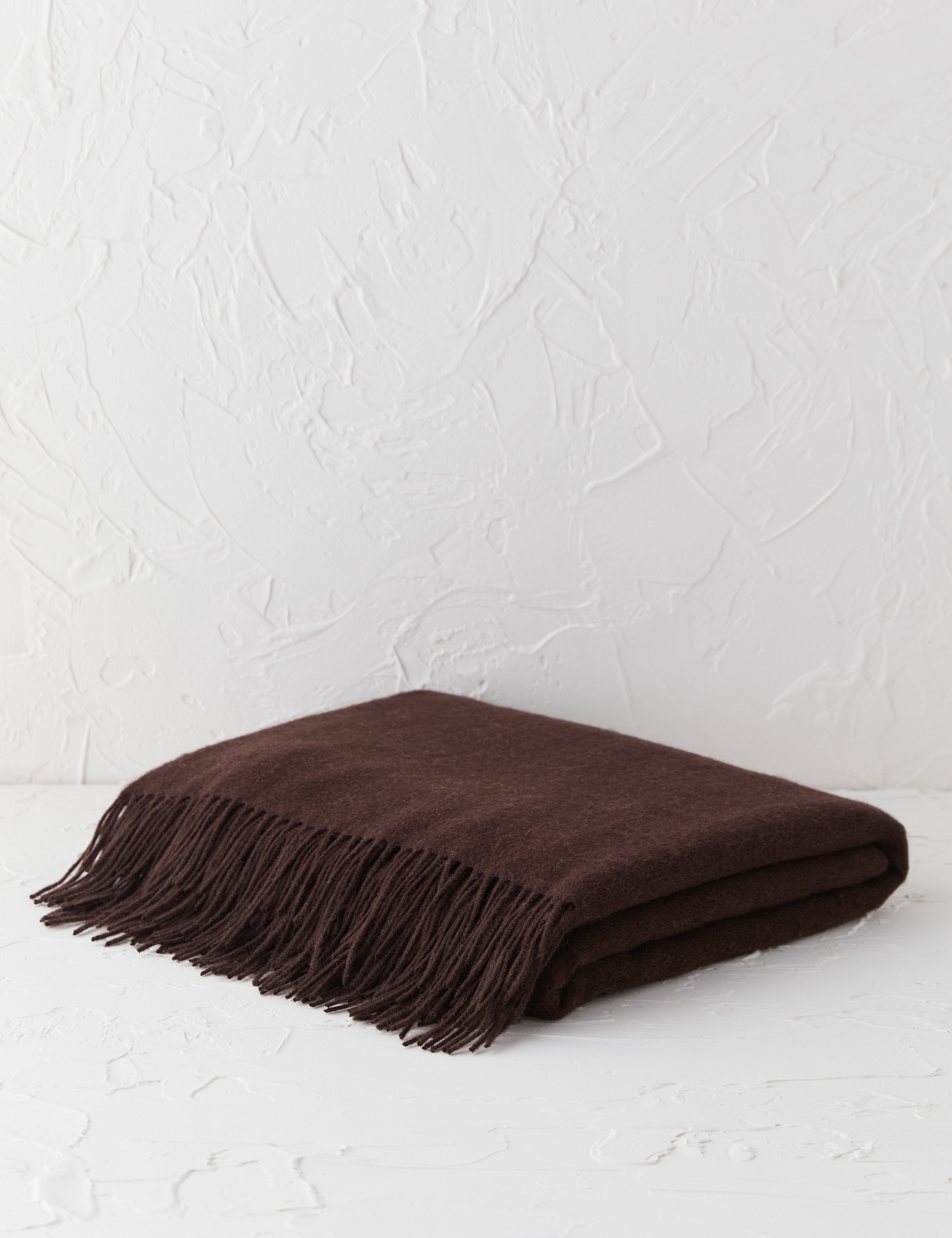 Luna Lambswool Throw | Soft, Hypoallergenic Natural Fiber