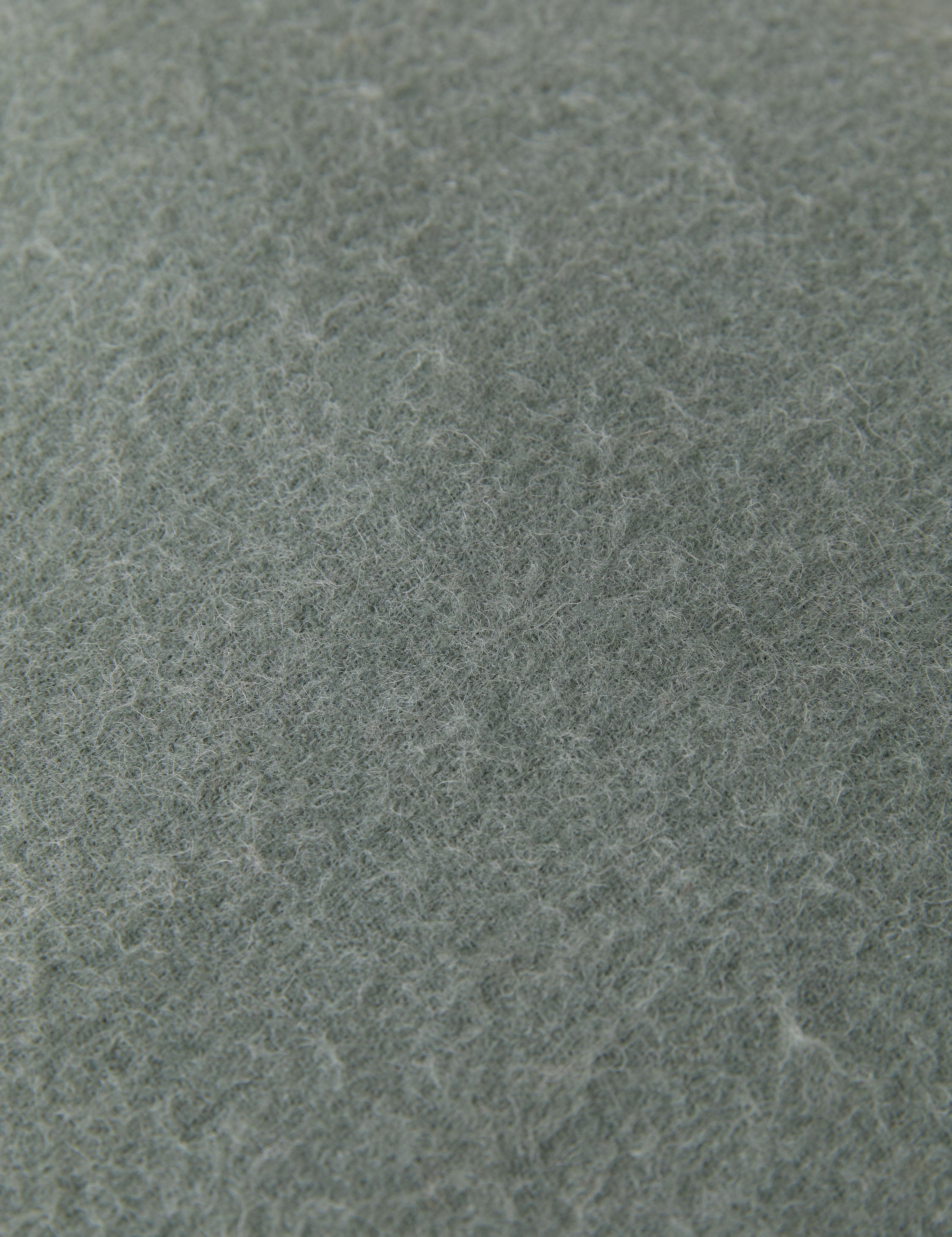 Bello Lambswool Throw | Hypoallergenic, Soft Natural Fiber