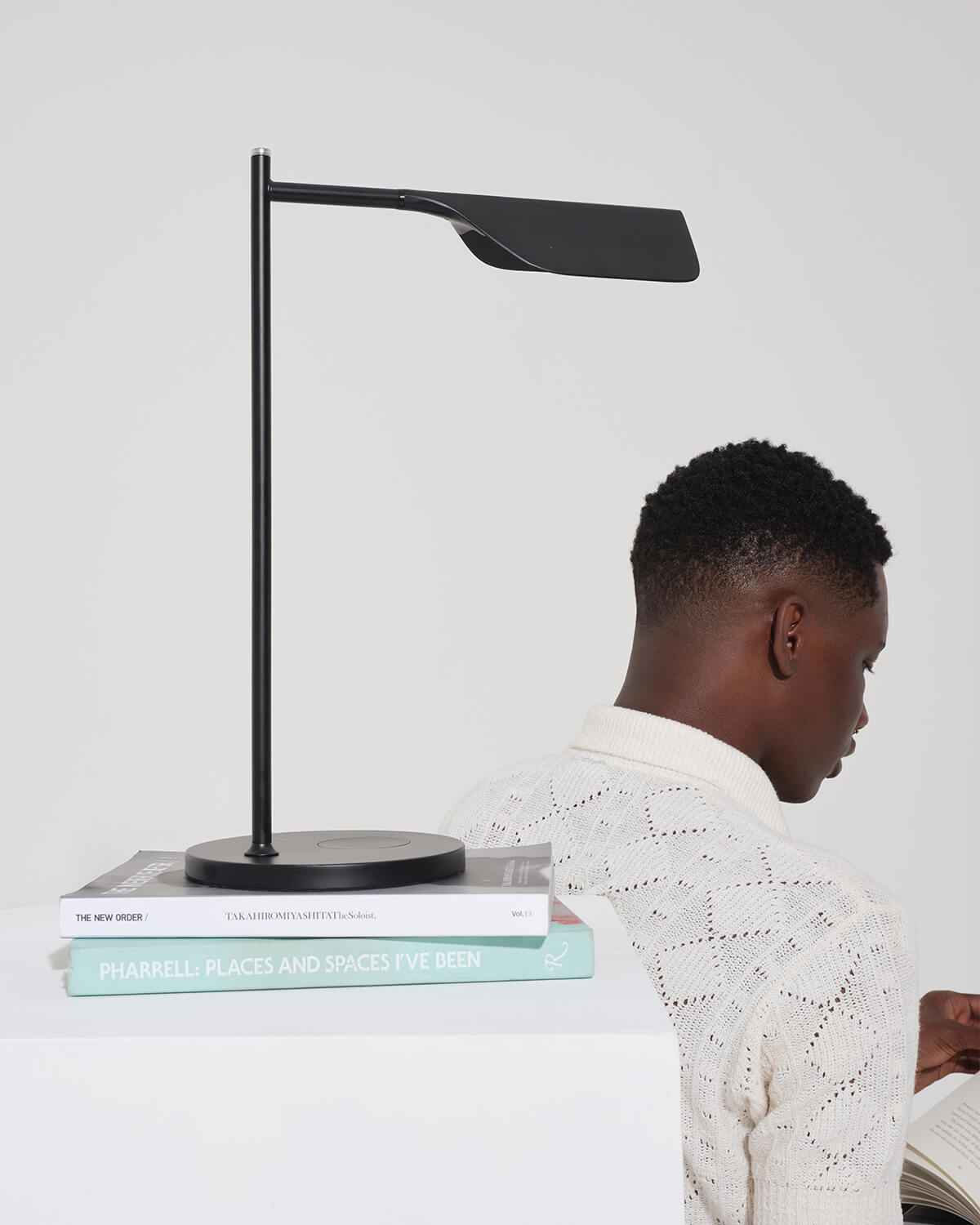 Luna Leaf Table Lamp | Adjustable Head, Touch Dimming