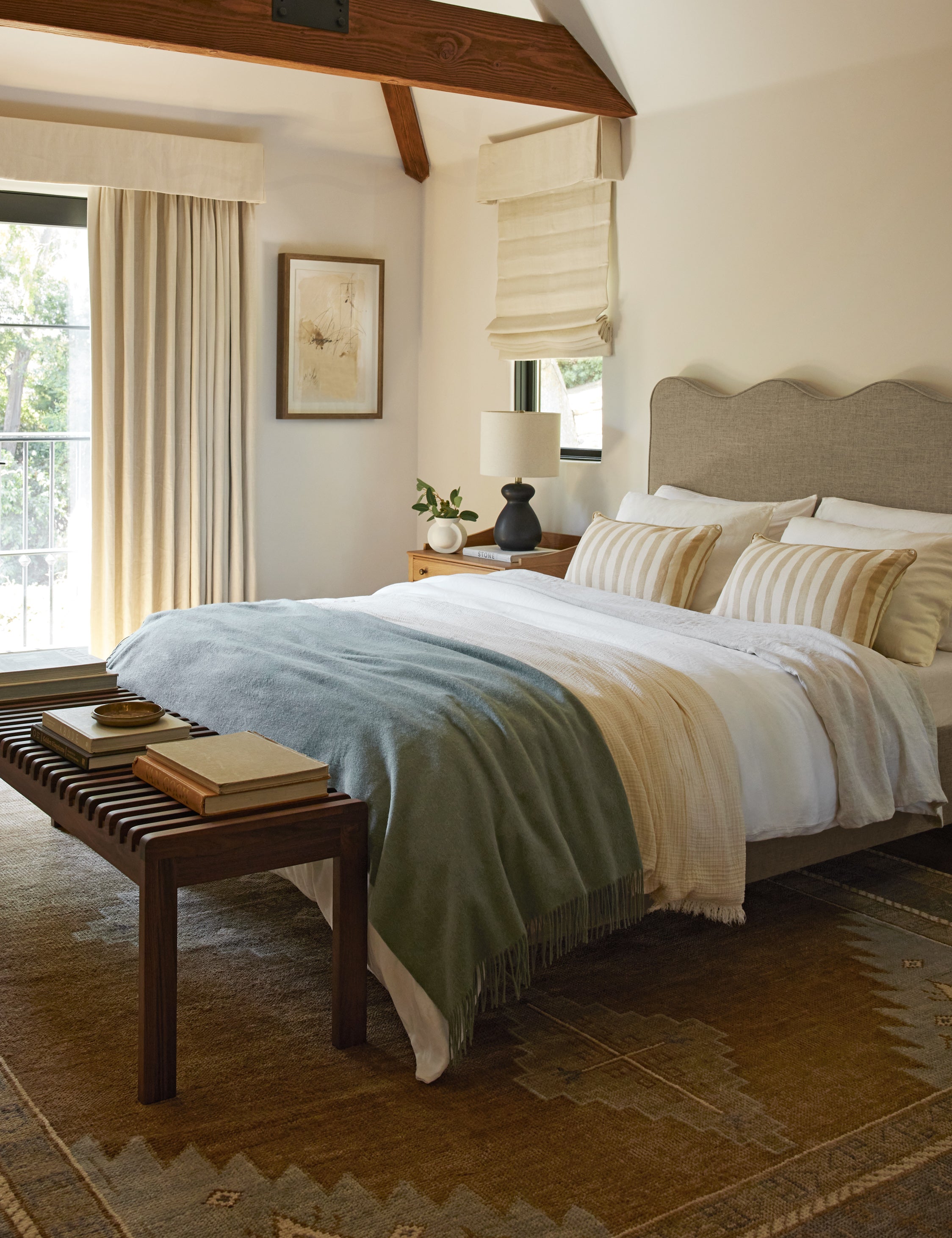 Bello Lambswool Throw | Hypoallergenic, Soft Natural Fiber