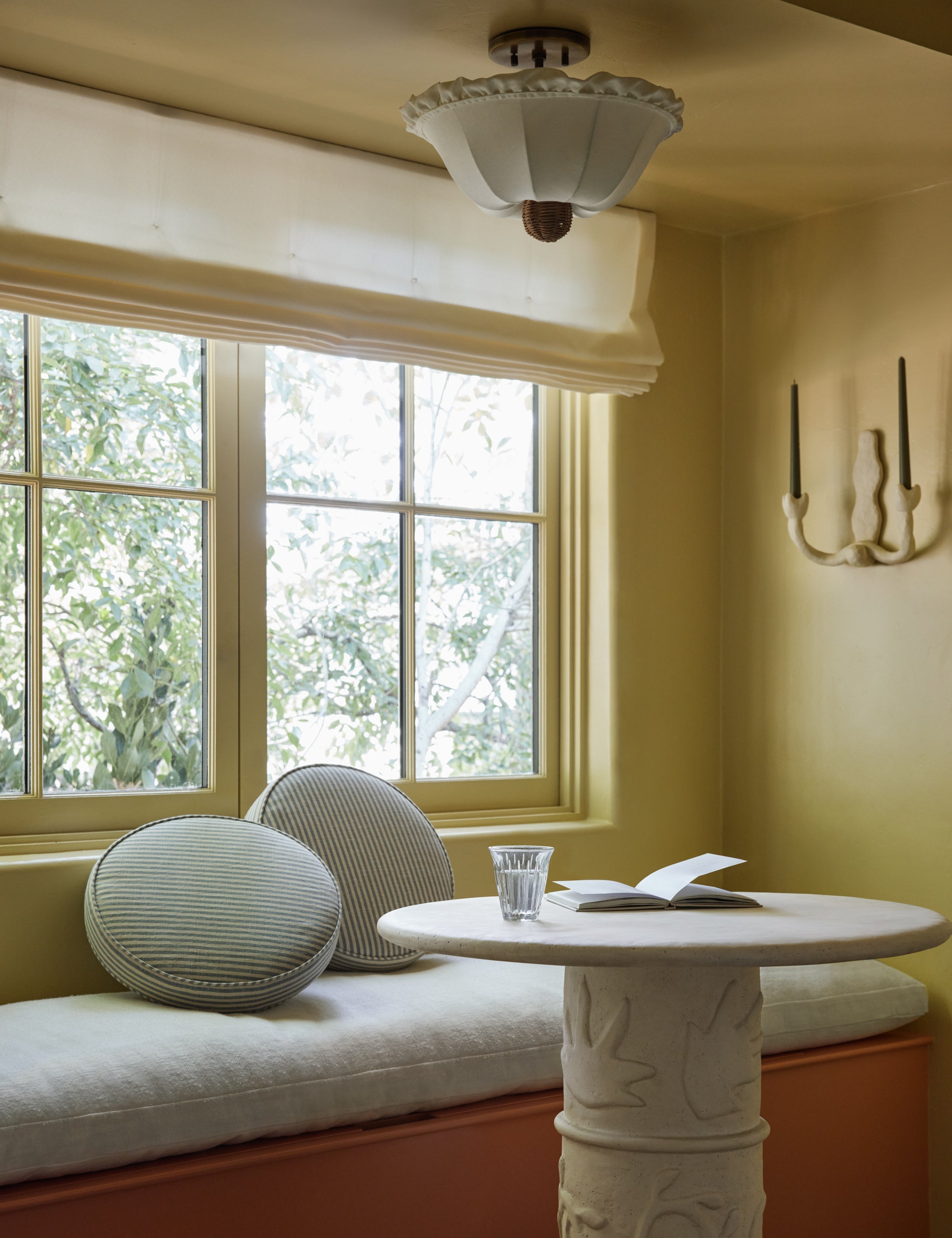 Tuli Candle Sconce | Double-Arm Wall-Mounted Design