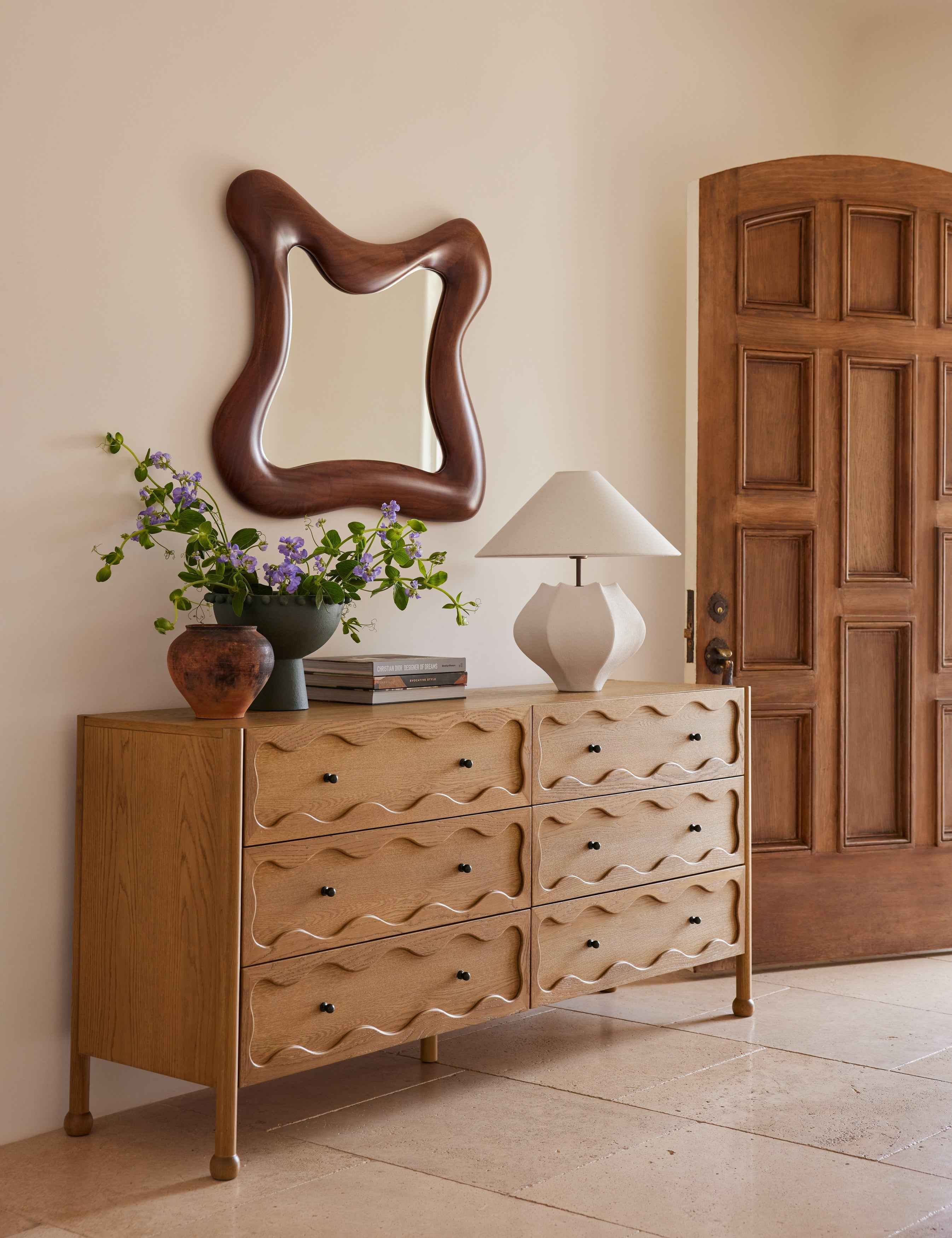 Punto Table Lamp | Ceramic Design with Linen Shade
