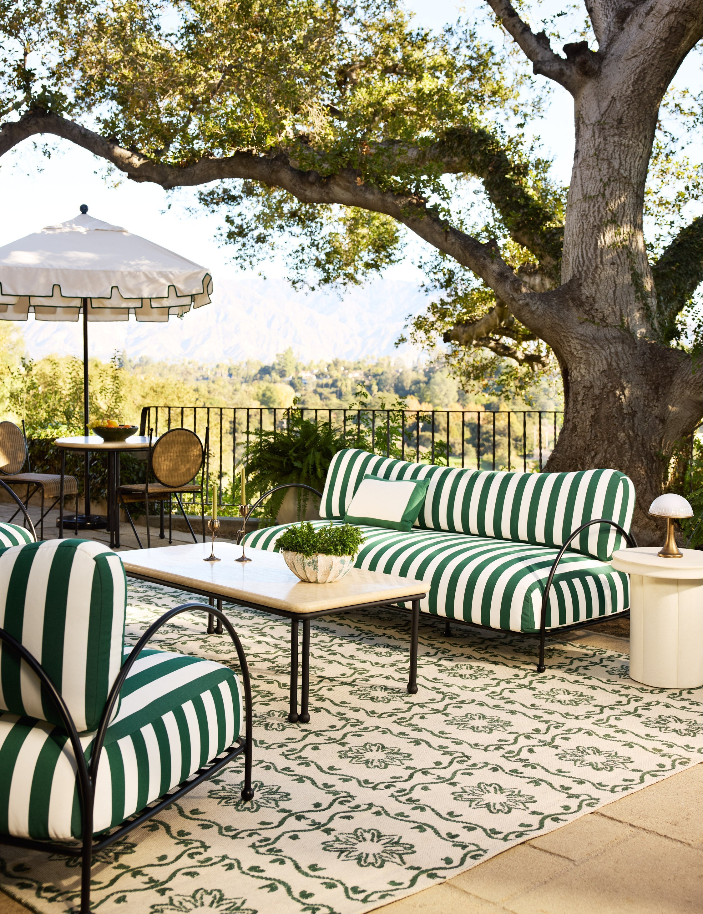 Haven Indoor/Outdoor Rug | Botanical Grid, Timeless Elegance