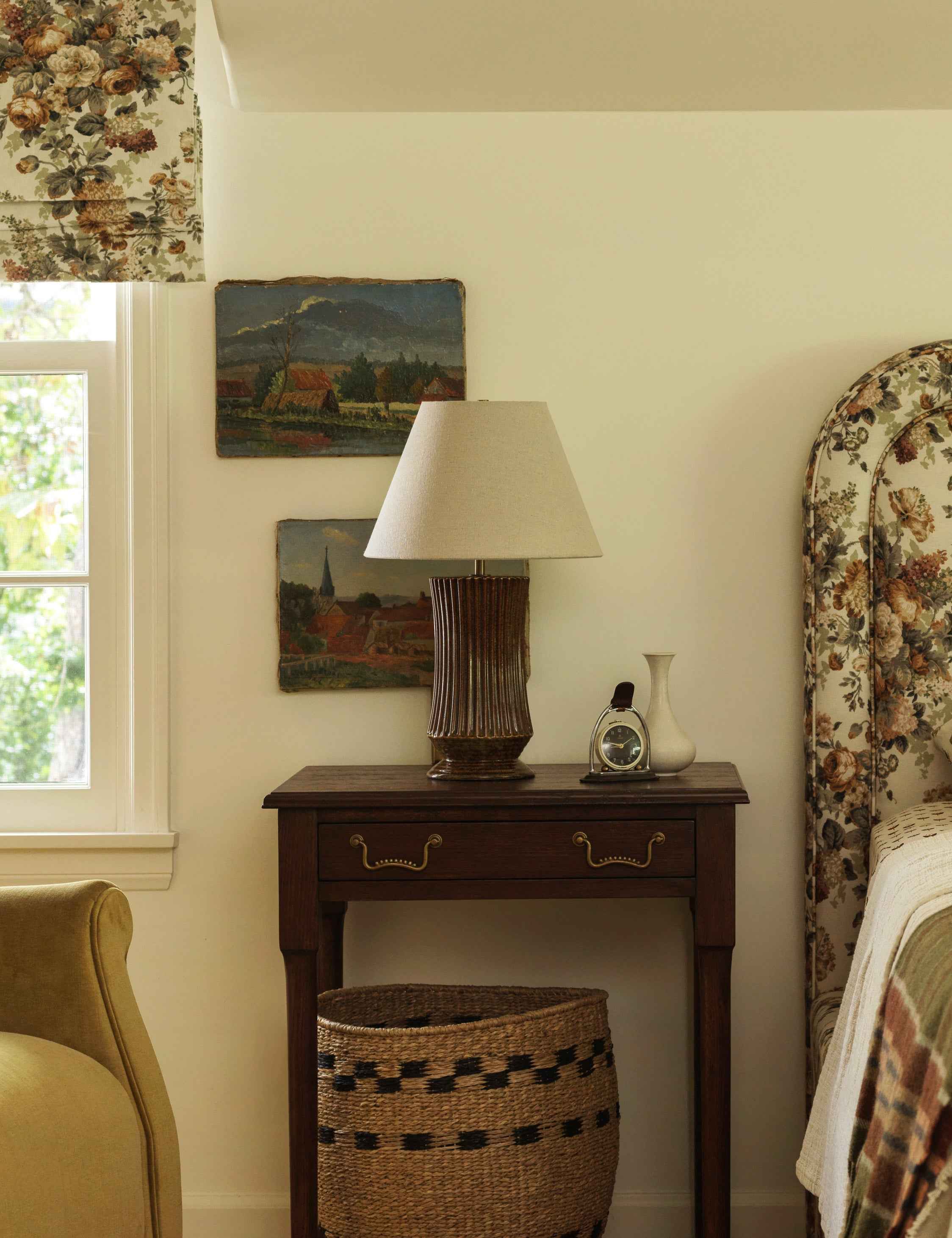 Astra Table Lamp | Fluted Ceramic Base, Soft Tapering Shade