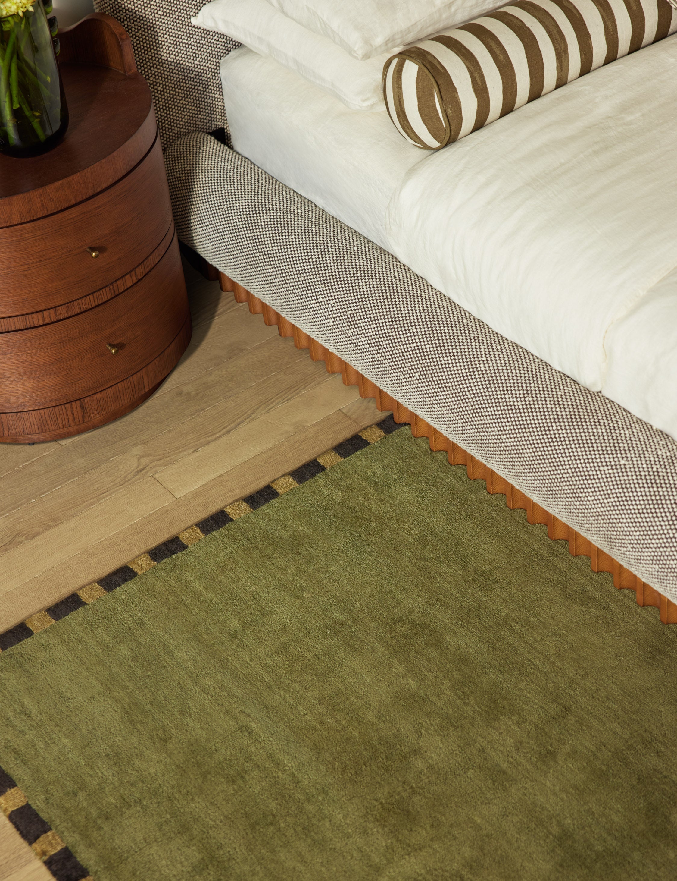 Raya Hand-Loomed Rug | Viscose, Luxe Finish