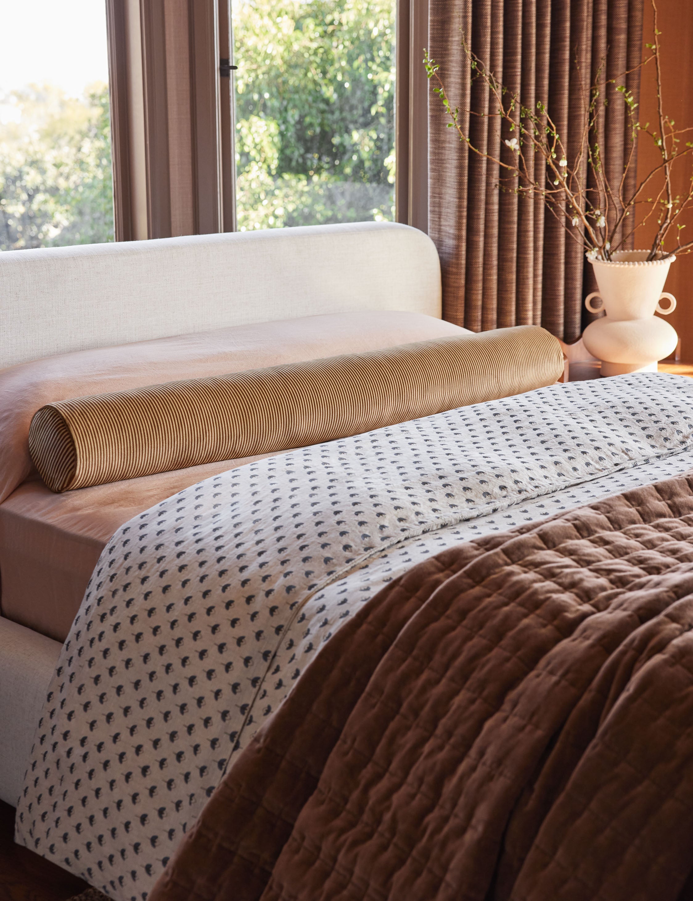 Pavo Duvet Cover | European Flax Linen, Timeless Floral Design