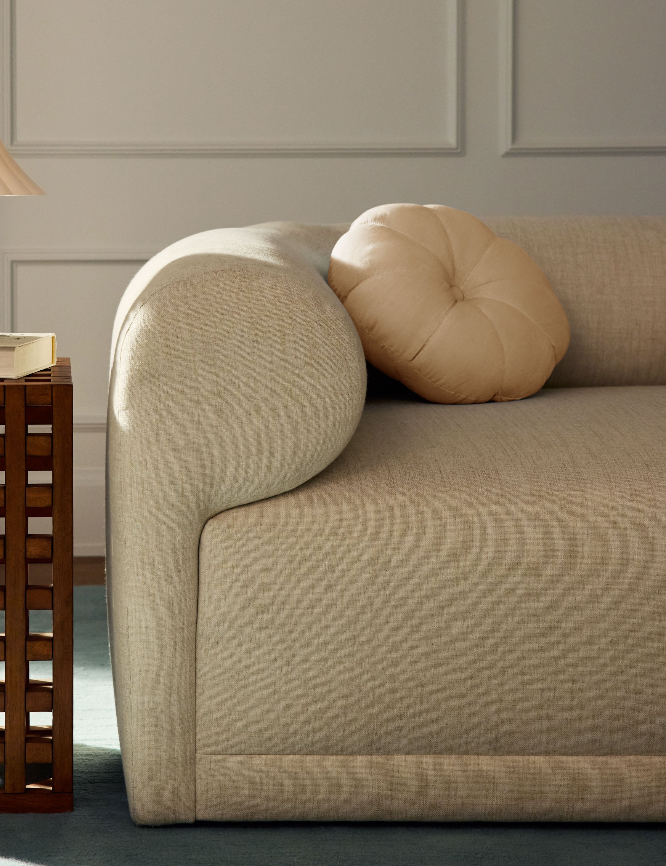 Luna Round Pillow | Soft Floral Design, Button Tufted