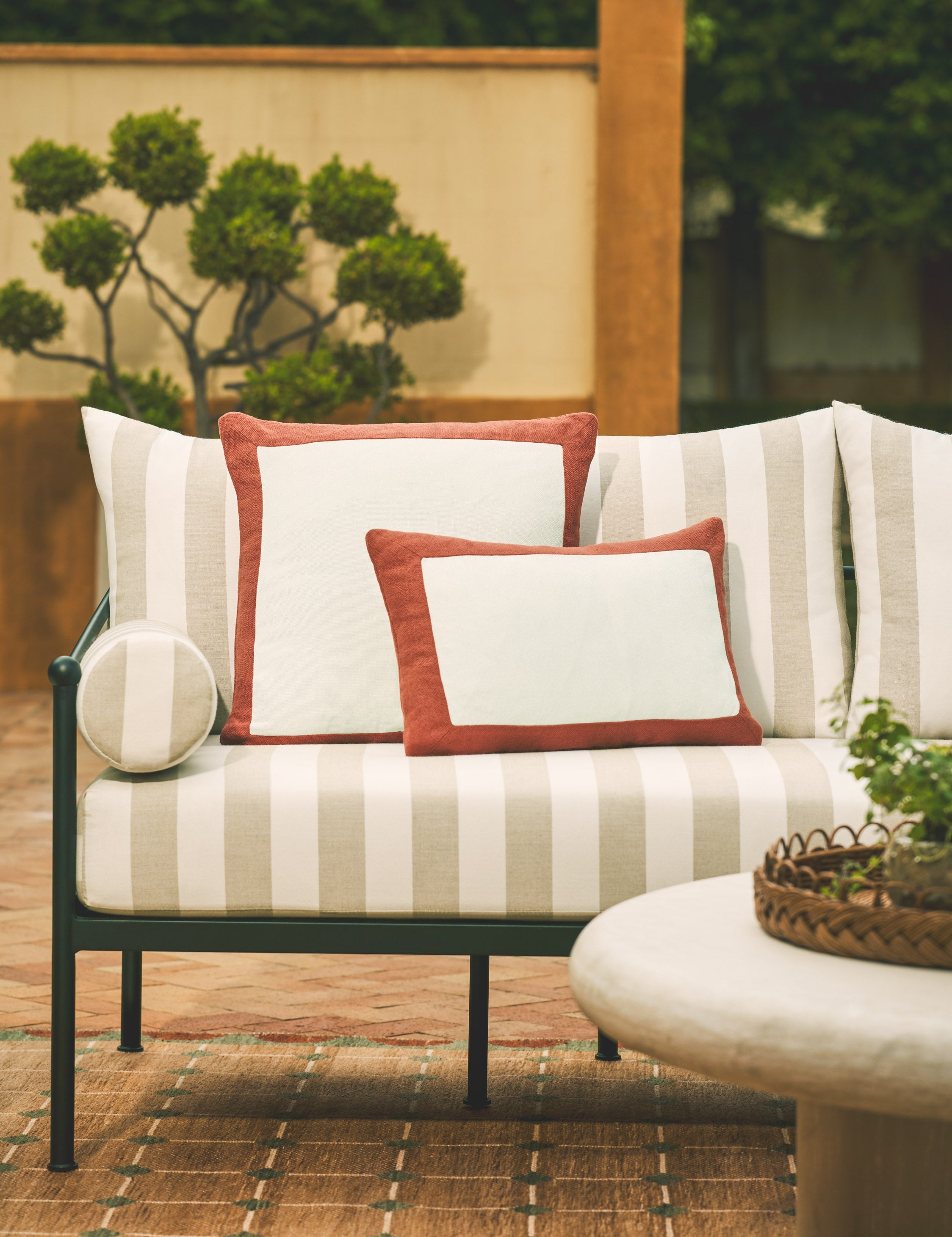 Amica Outdoor Pillow | Colorful Border, Antique White Center