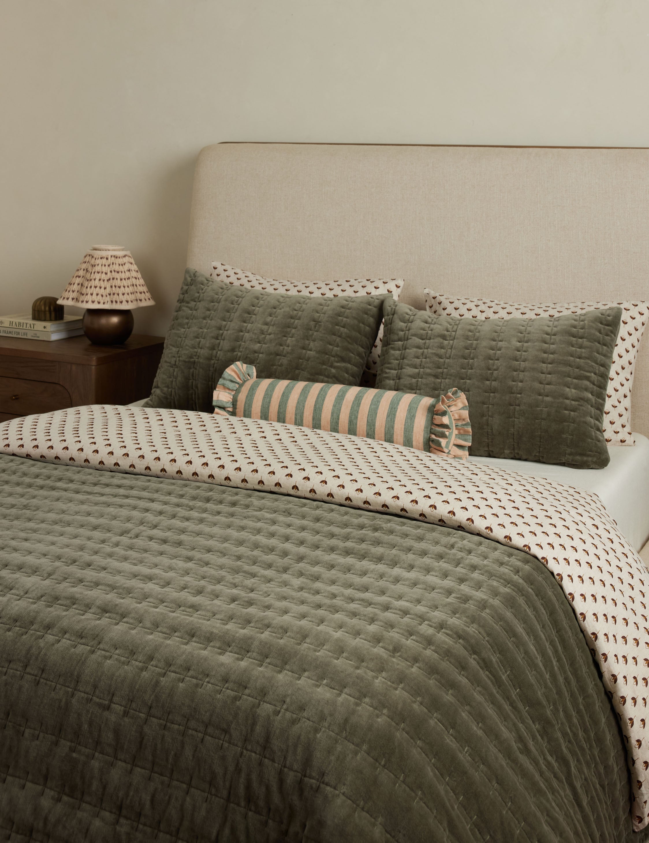 Aveline Velvet Quilt | Luxurious Textured Bedding